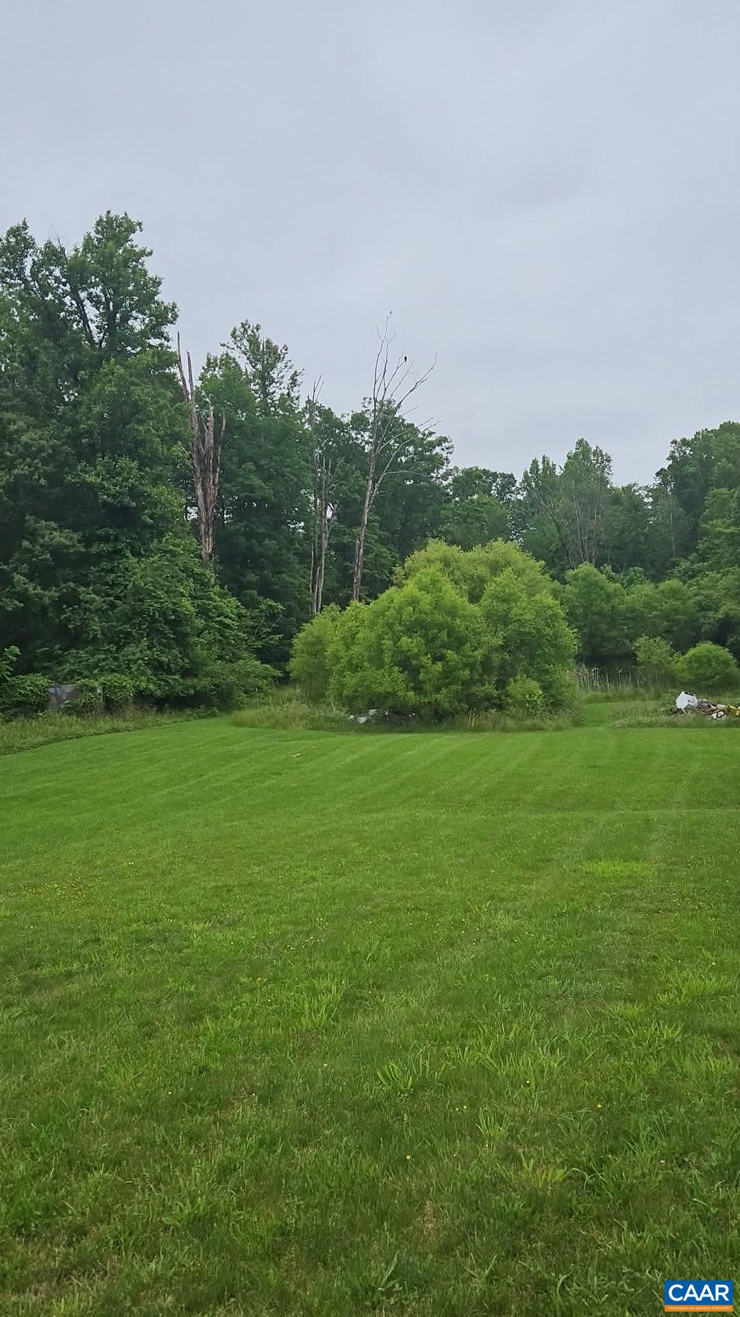 10589 SPOTSWOOD TRL