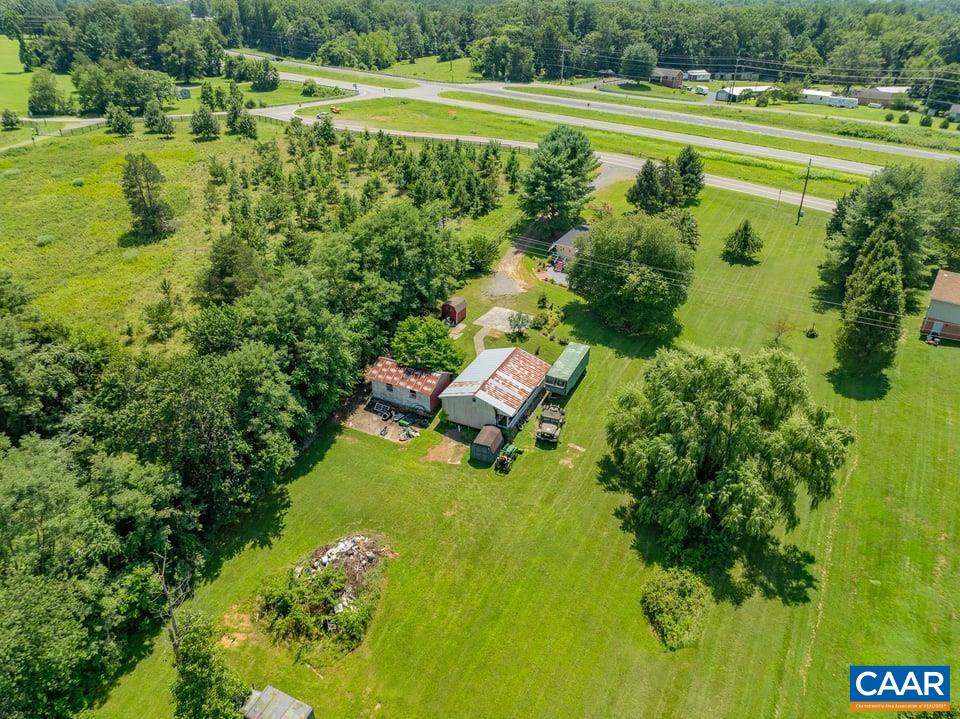 10589 SPOTSWOOD TRL