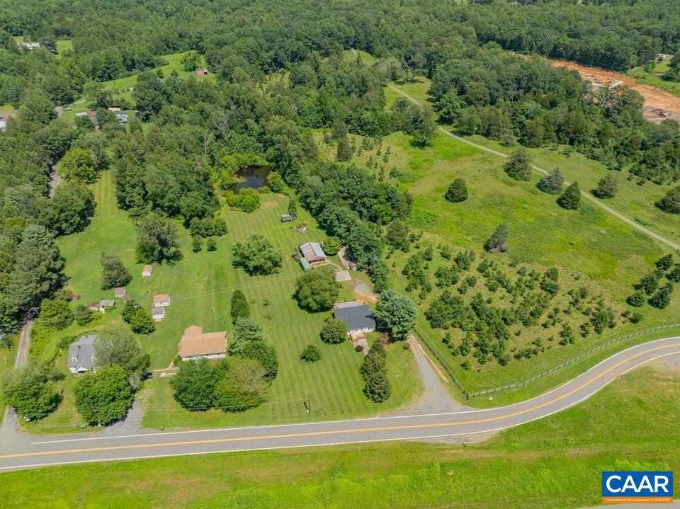 10589 SPOTSWOOD TRL