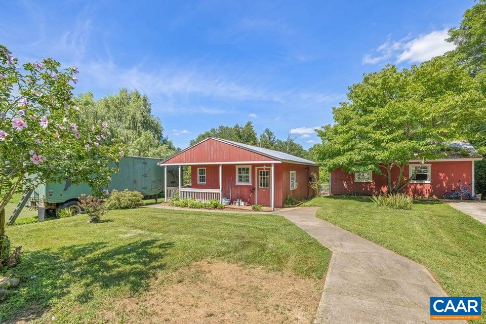 10589 SPOTSWOOD TRL