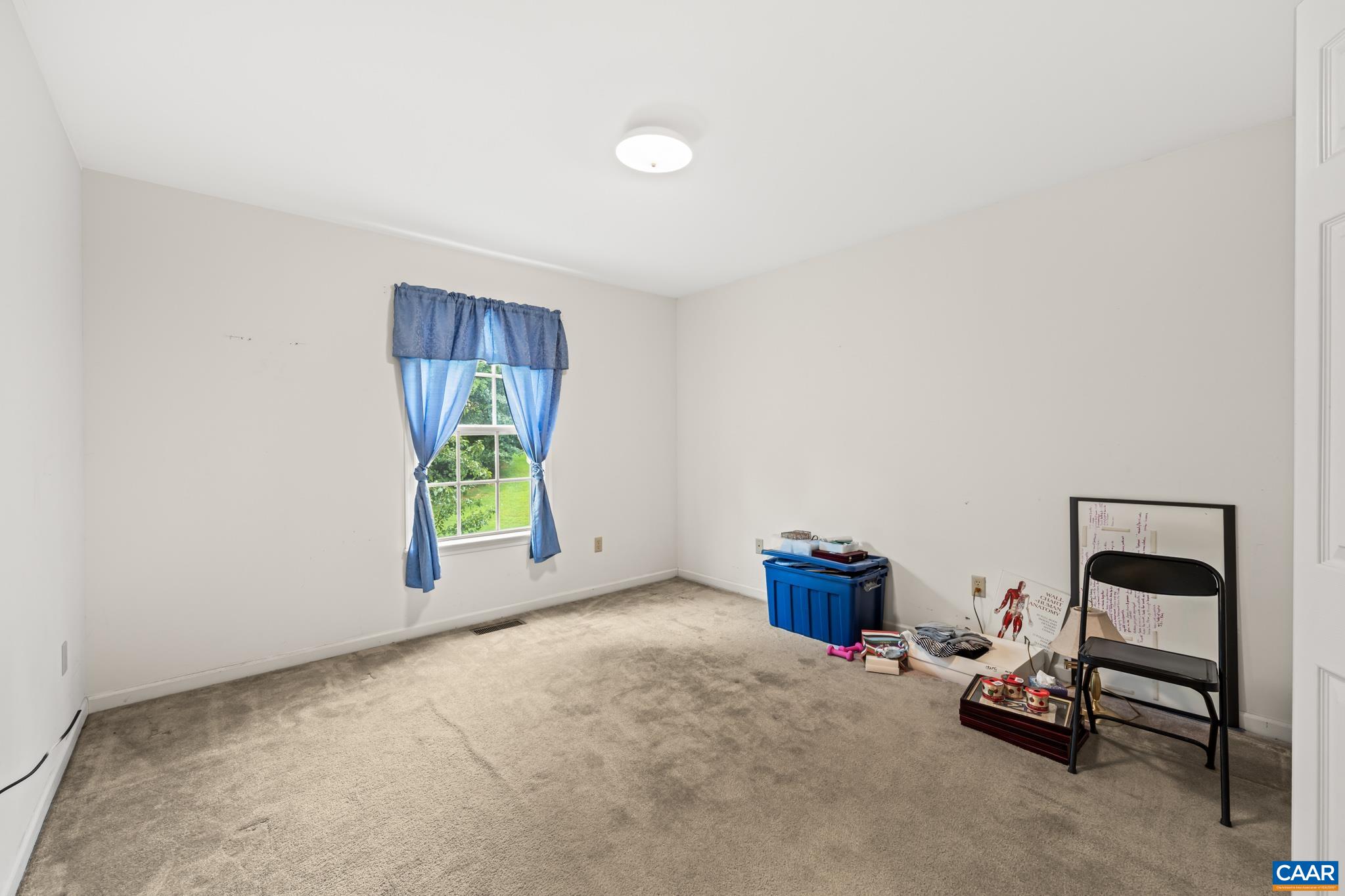 26 MAGNOLIA CT