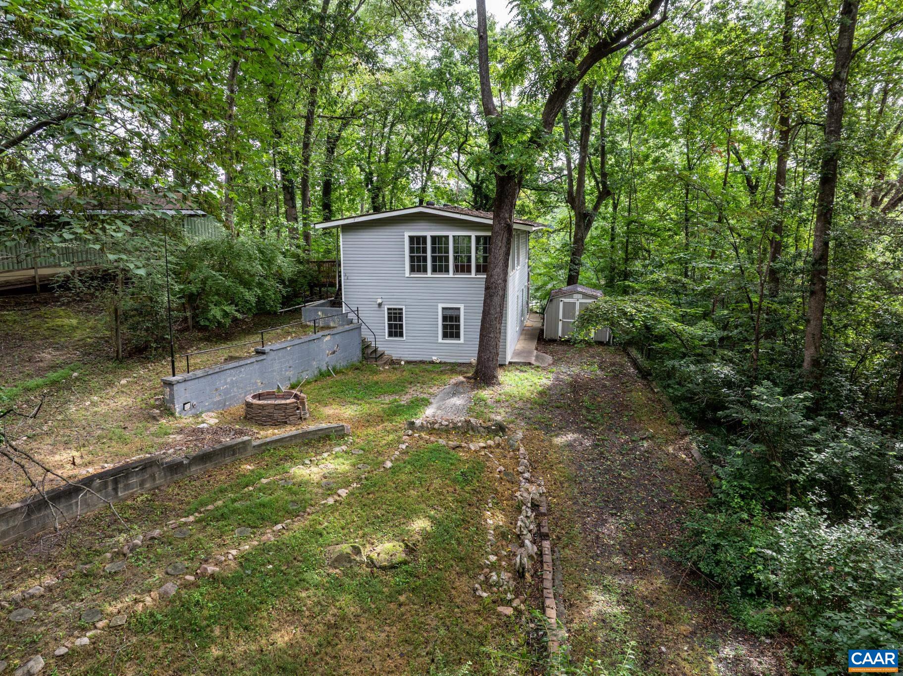 58 IRIS LN