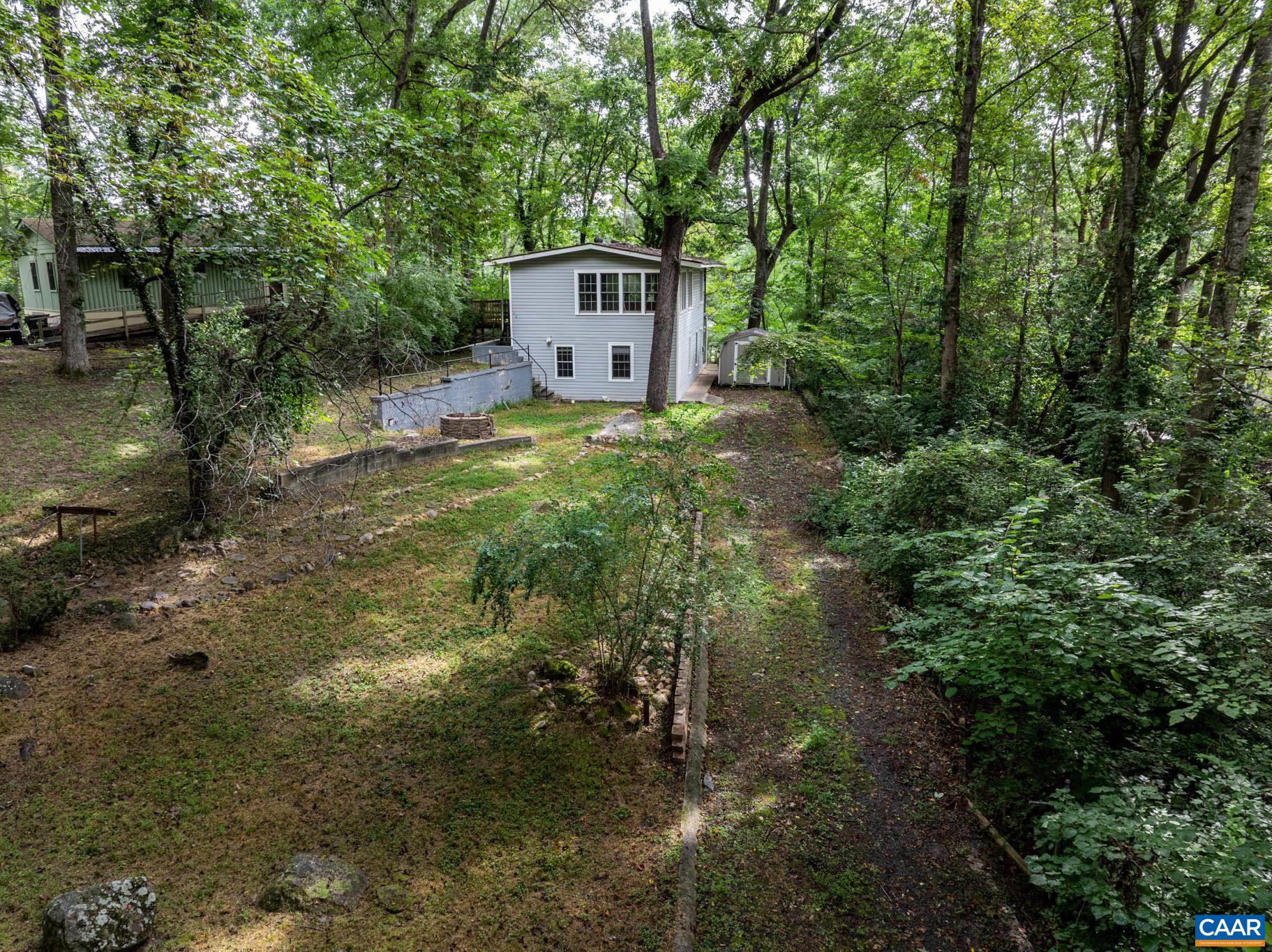 58 IRIS LN