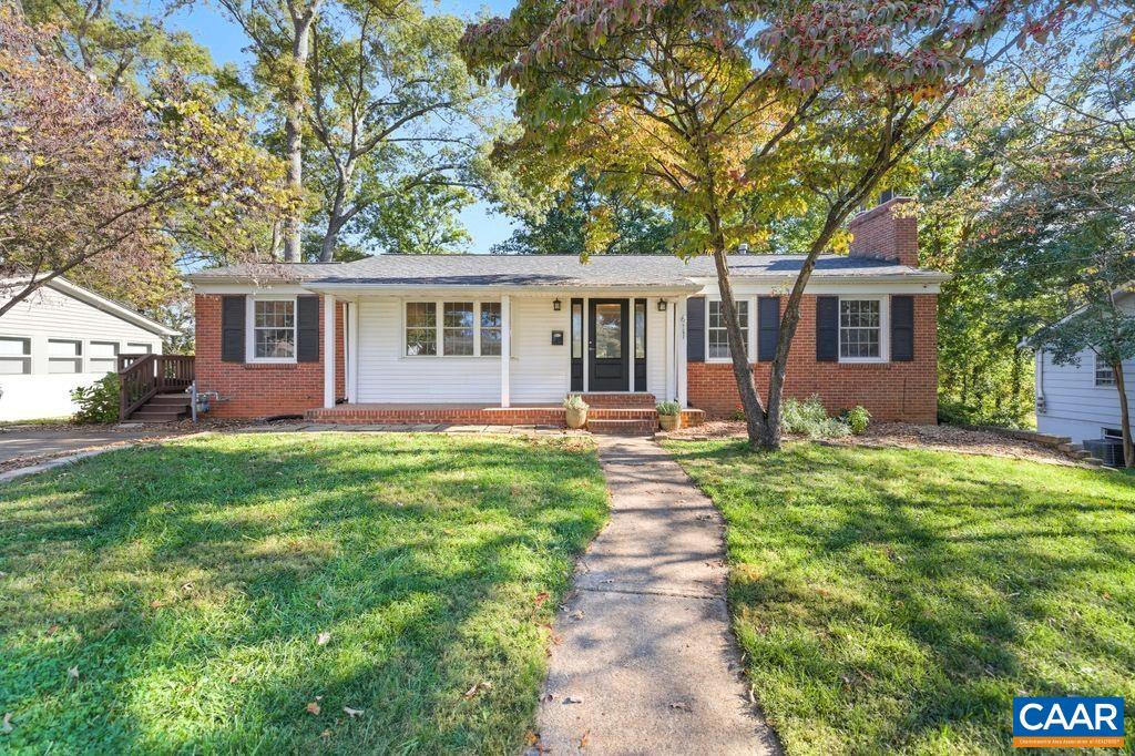 611 SHAMROCK RD