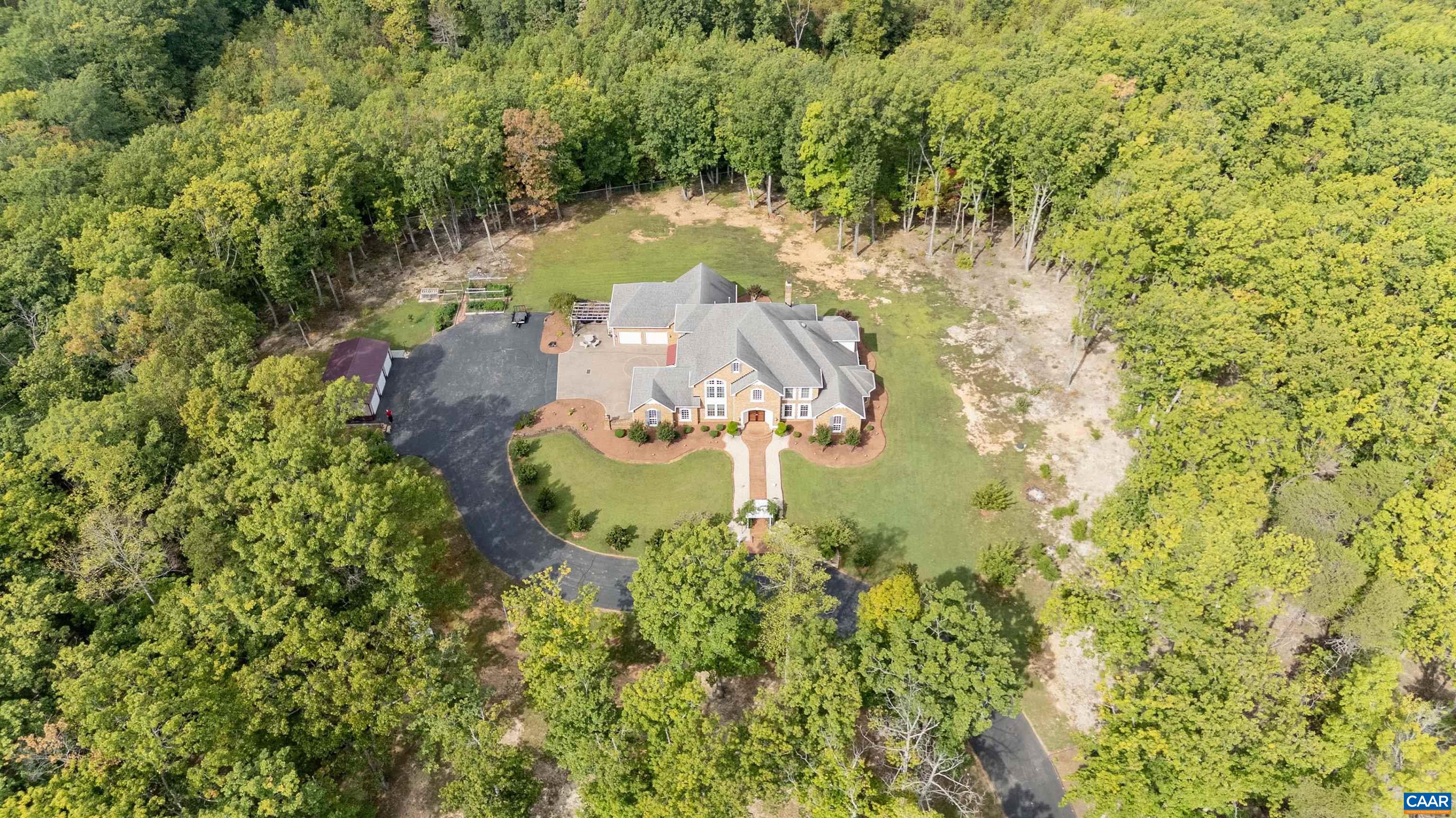 2576 S JAMES RIVER HWY