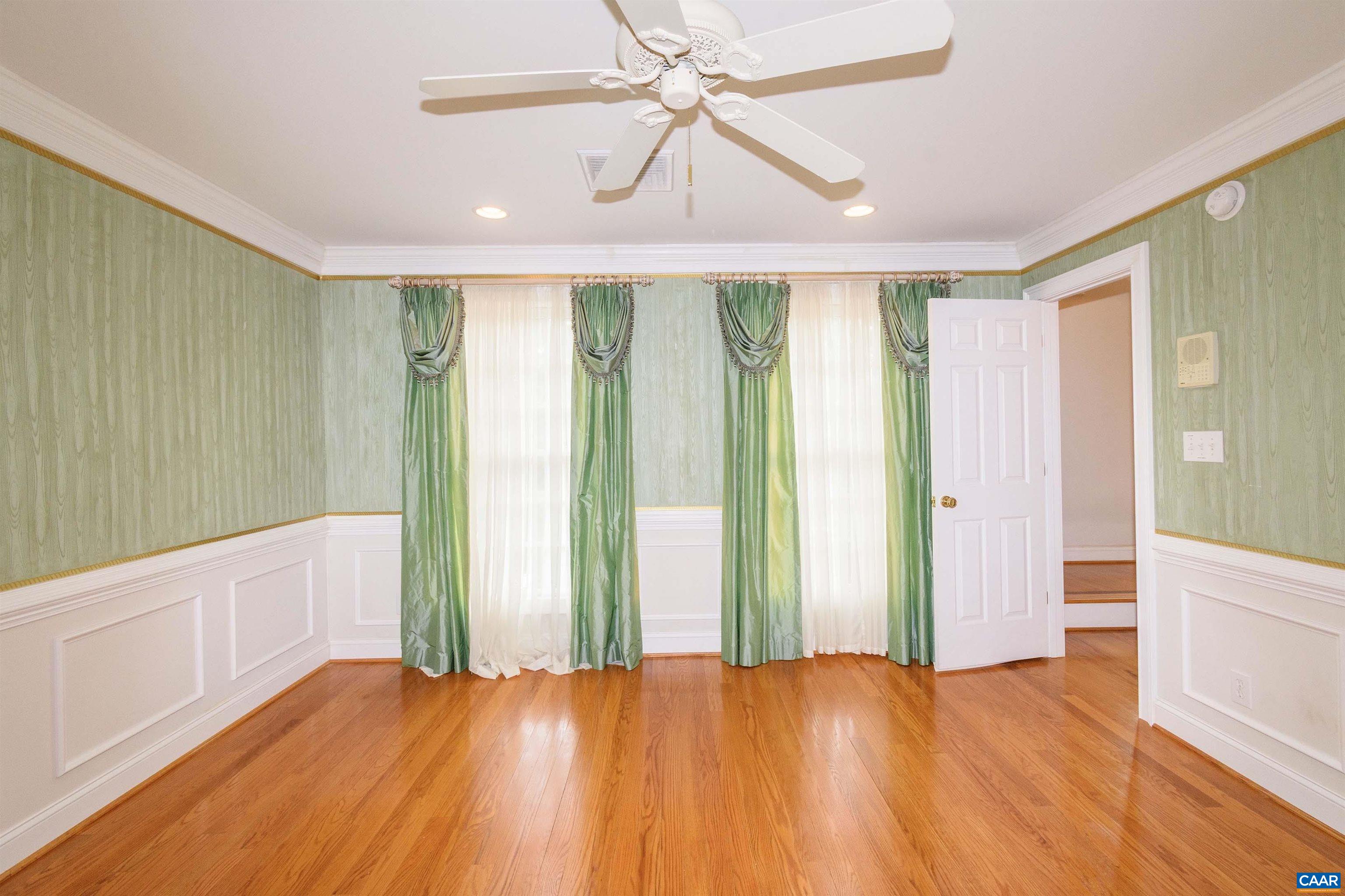 2576 S JAMES RIVER HWY