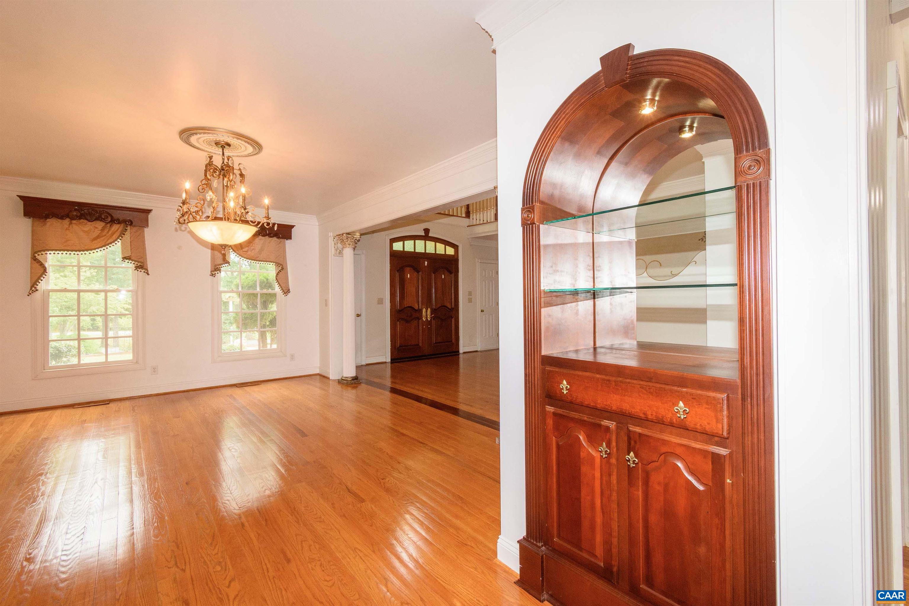 2576 S JAMES RIVER HWY