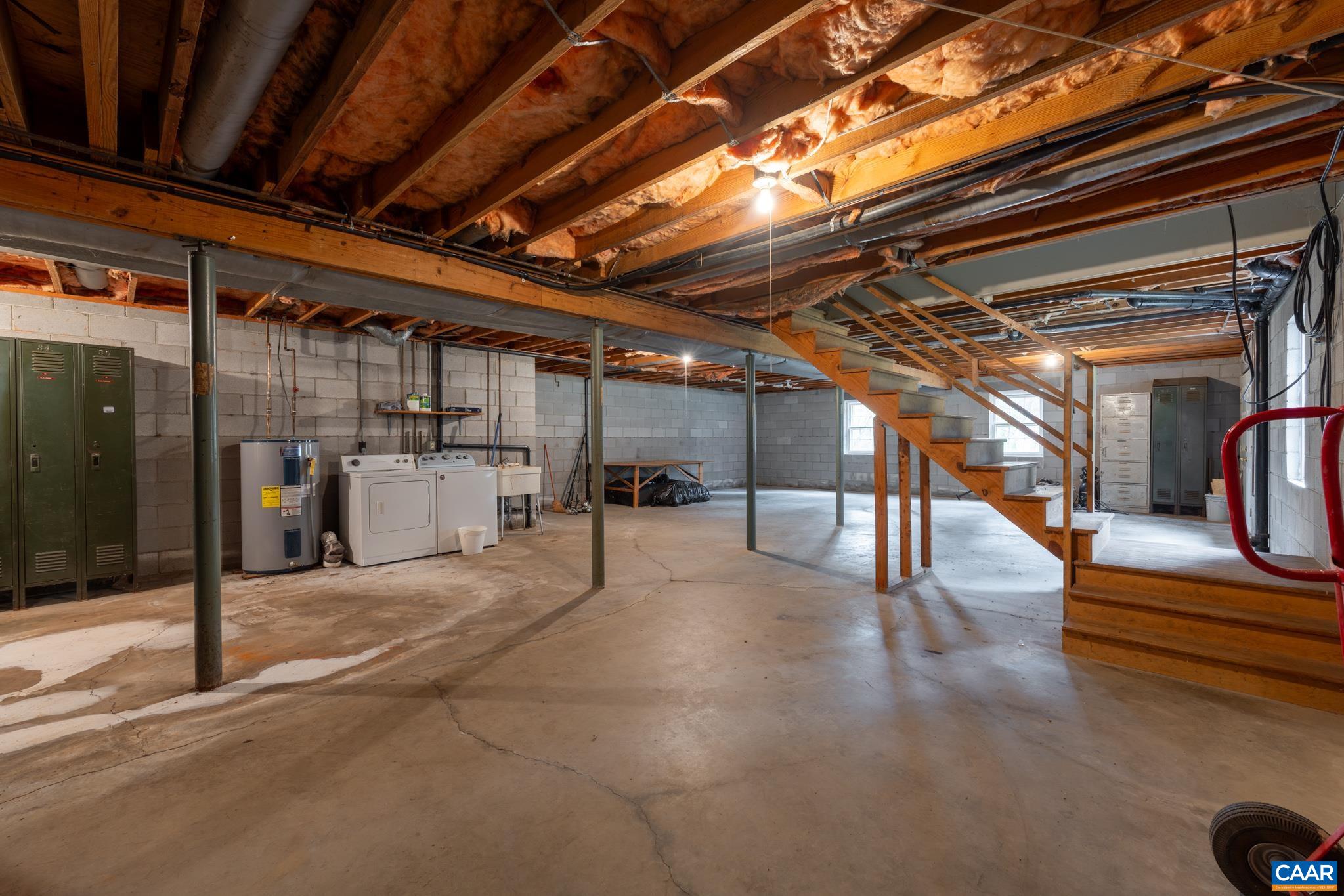 55 WATSON RD