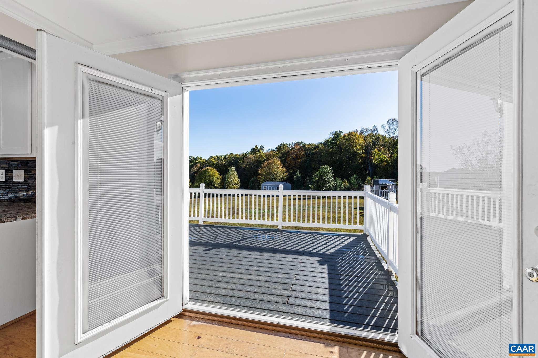 478 ROSEWOOD DR
