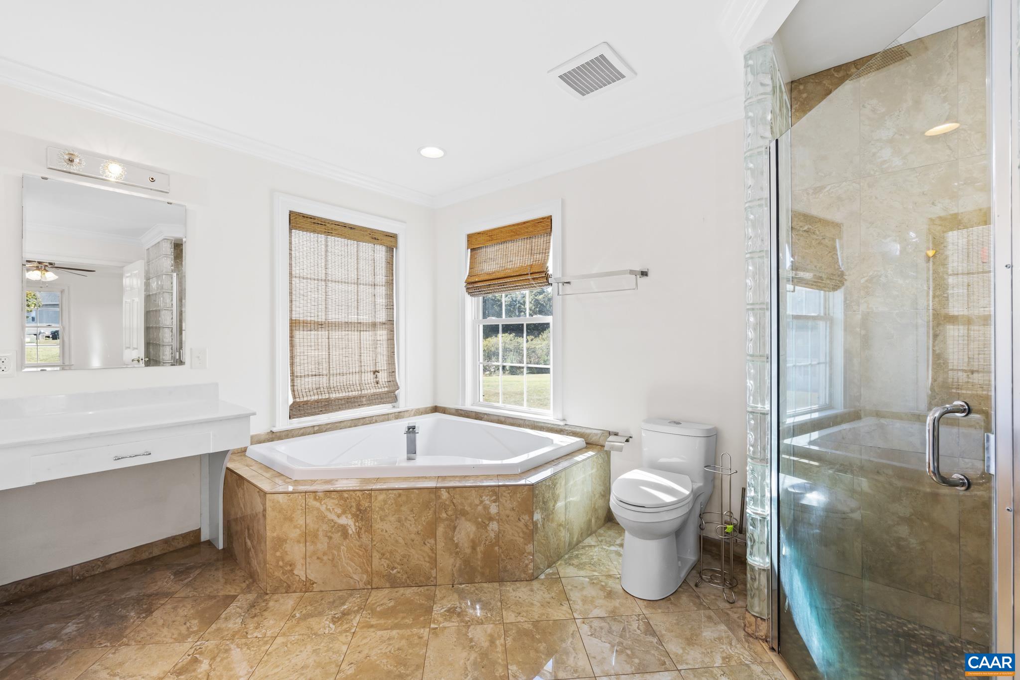 478 ROSEWOOD DR