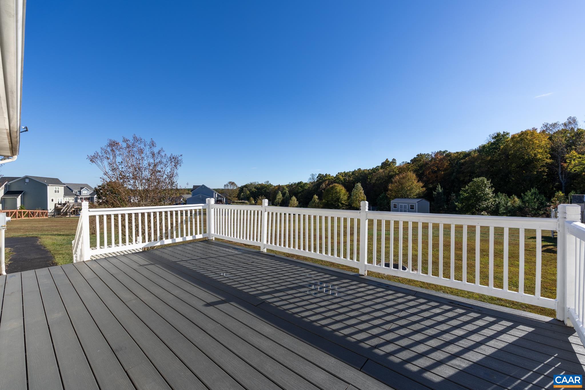 478 ROSEWOOD DR