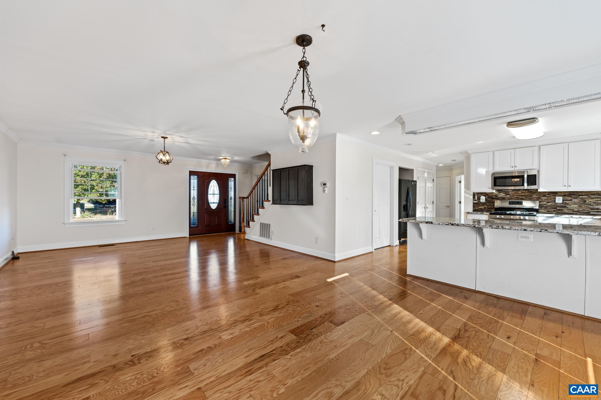 478 ROSEWOOD DR