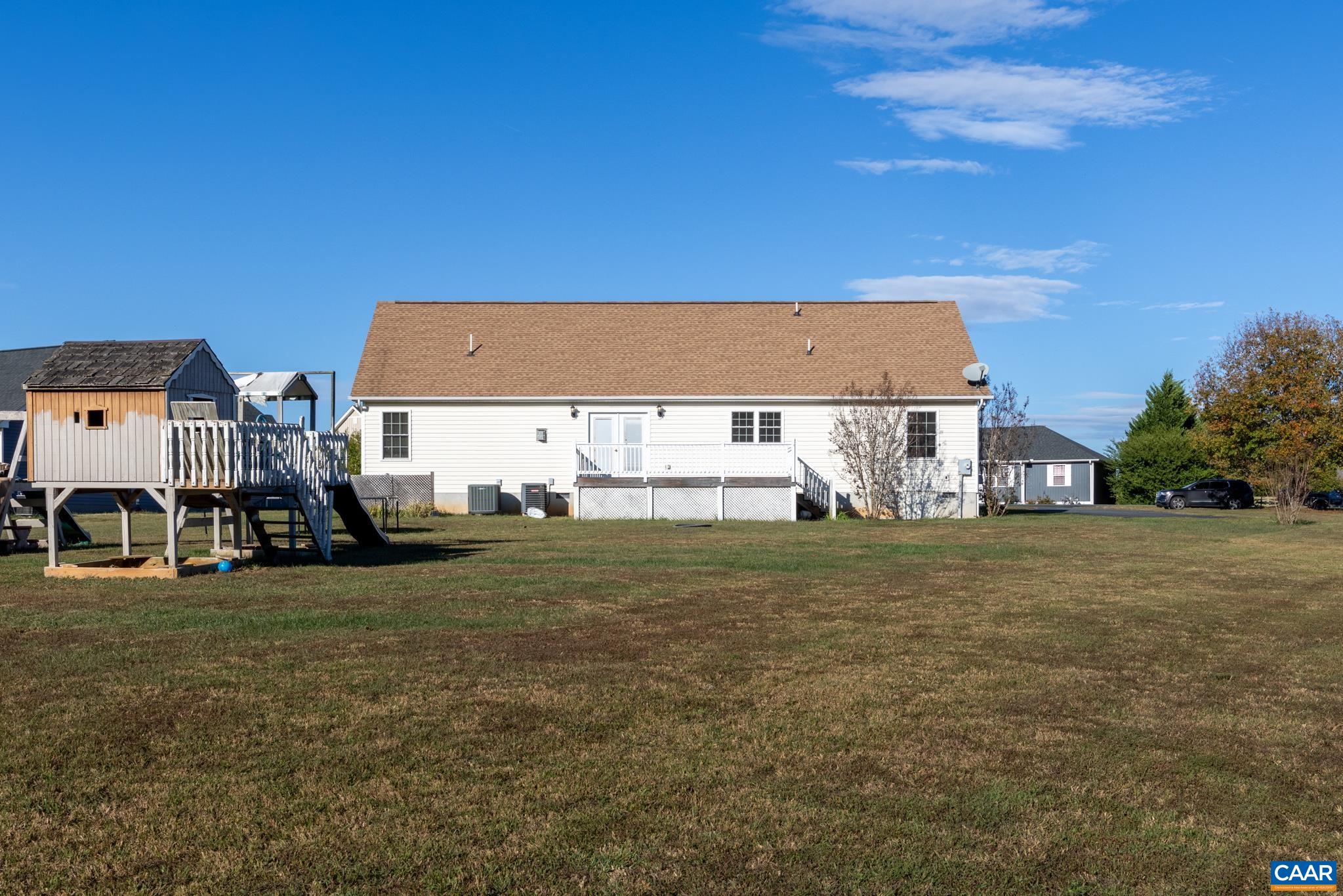 478 ROSEWOOD DR