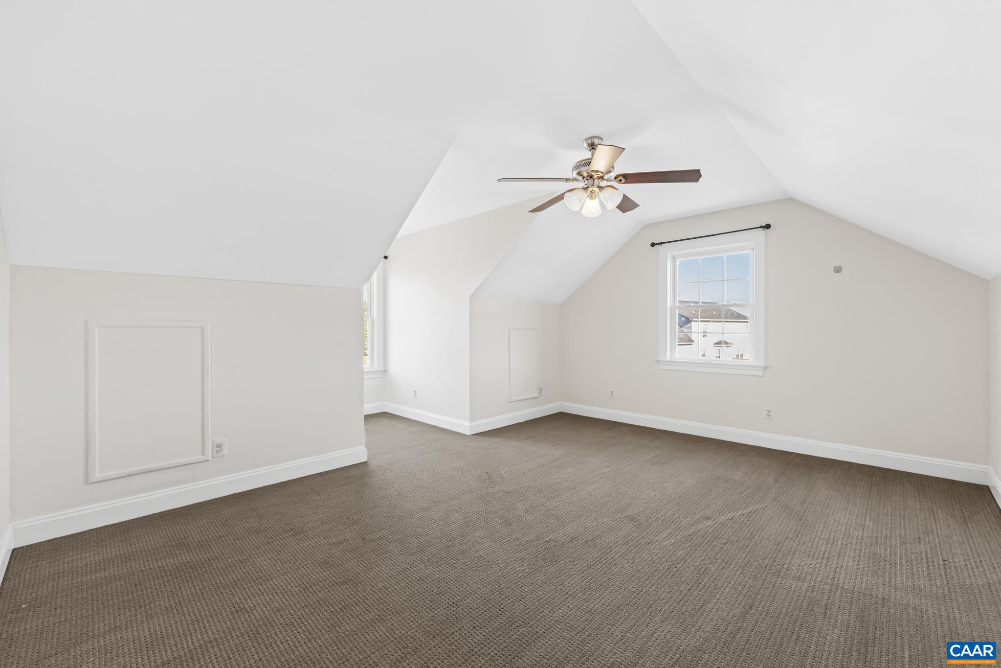 478 ROSEWOOD DR