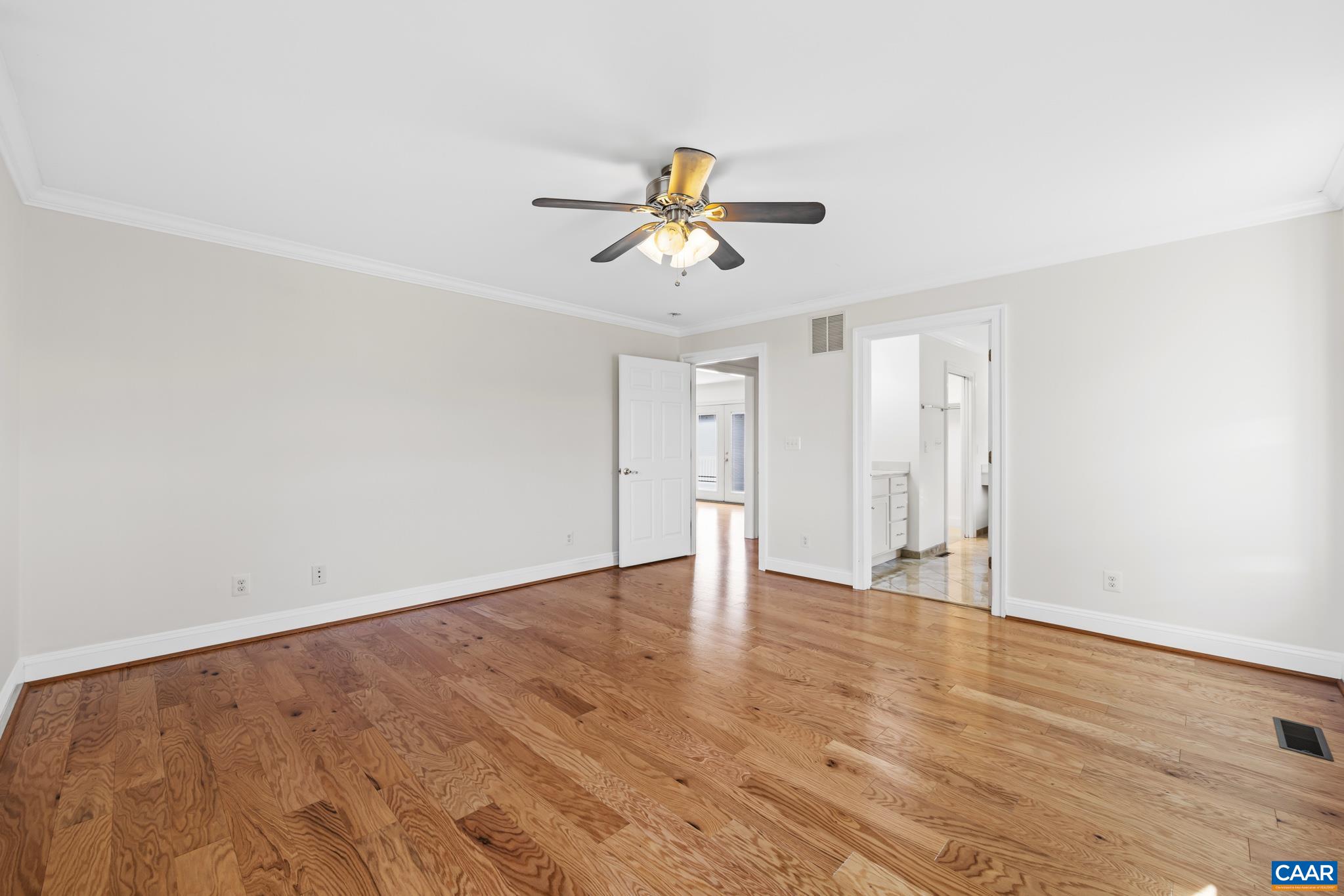 478 ROSEWOOD DR