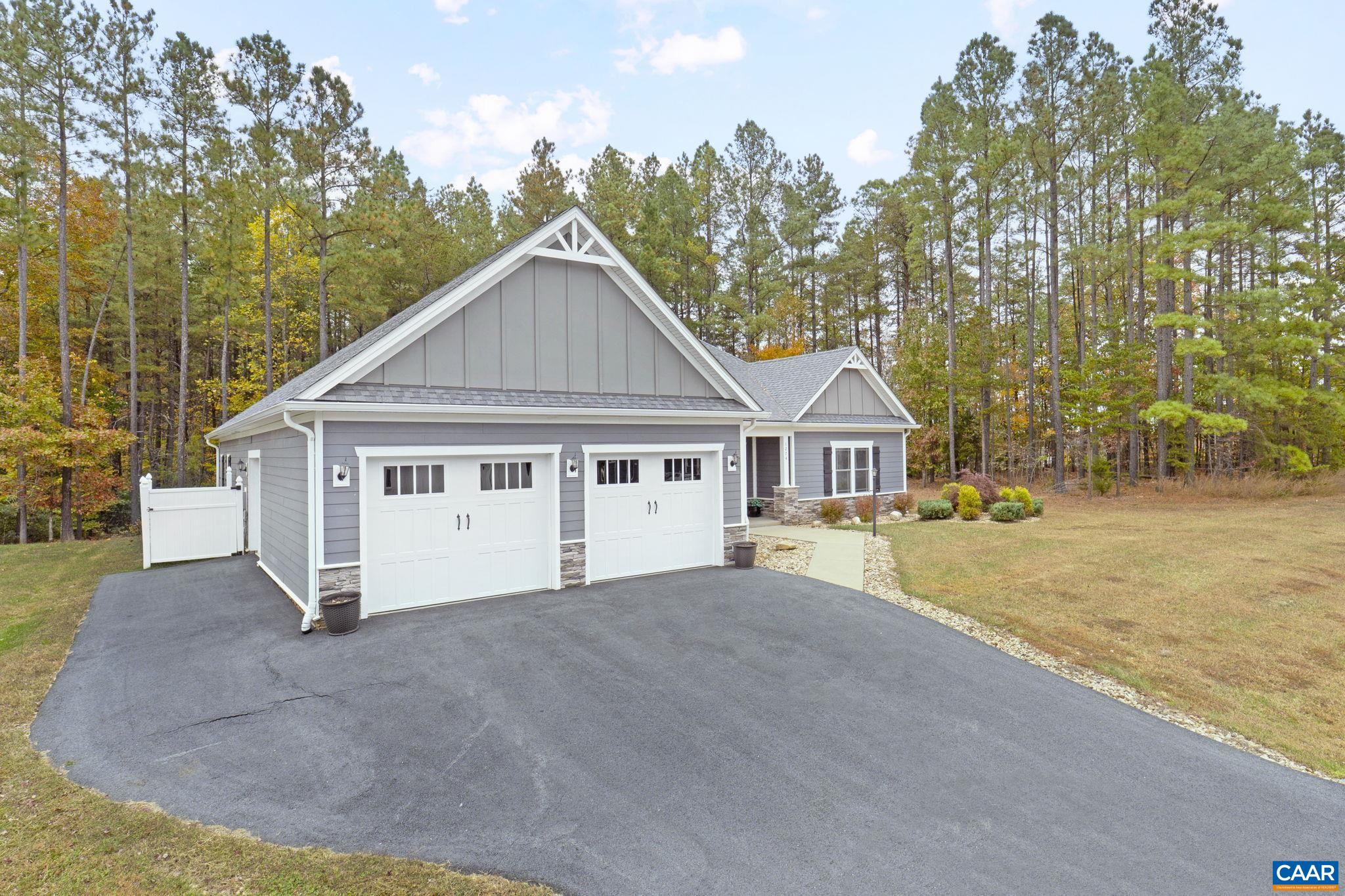 1274 BEAR ISLAND PKWY