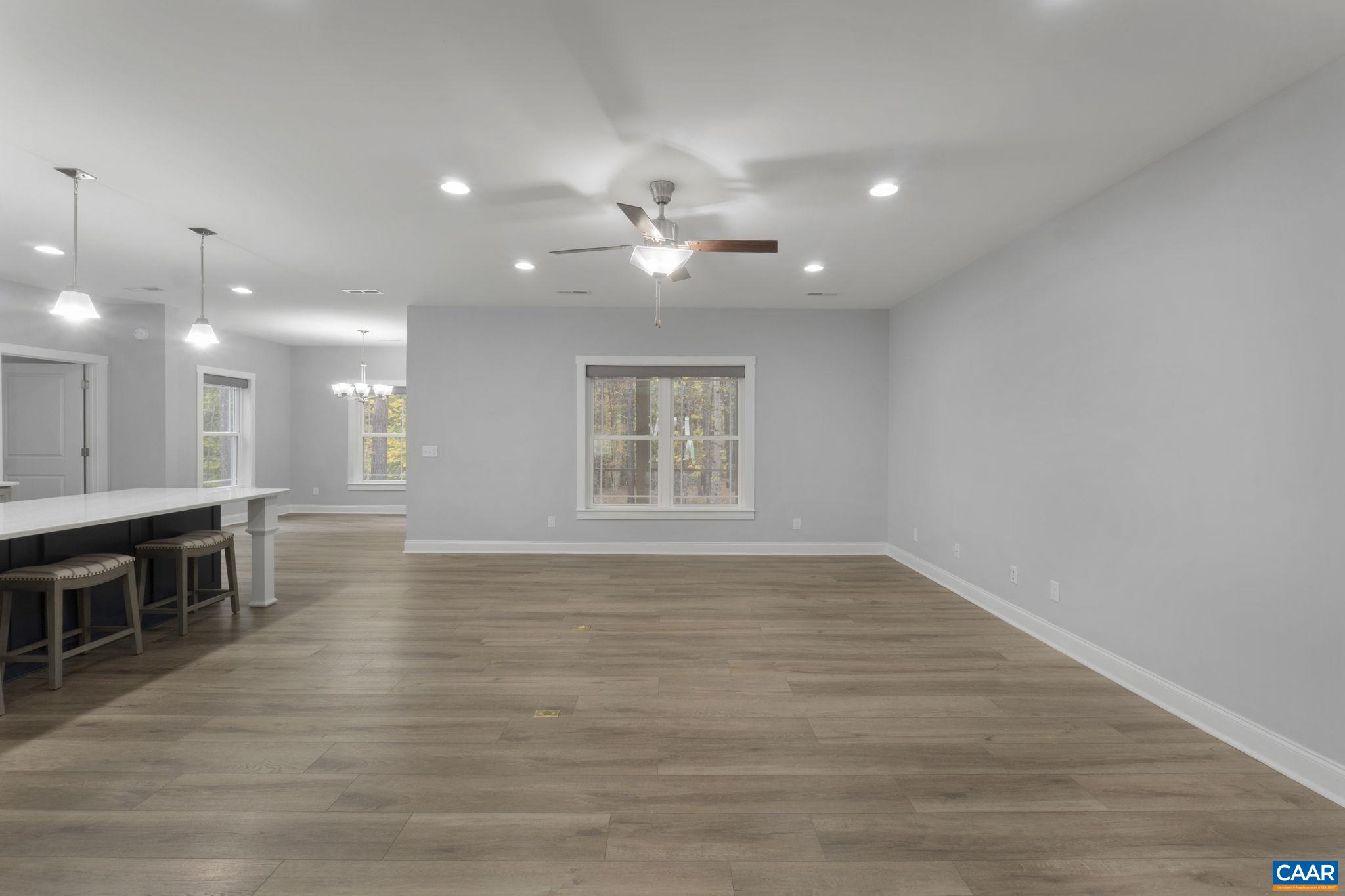 1274 BEAR ISLAND PKWY