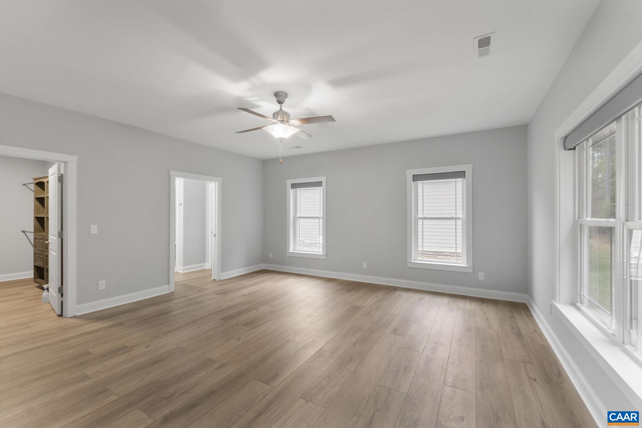 1274 BEAR ISLAND PKWY