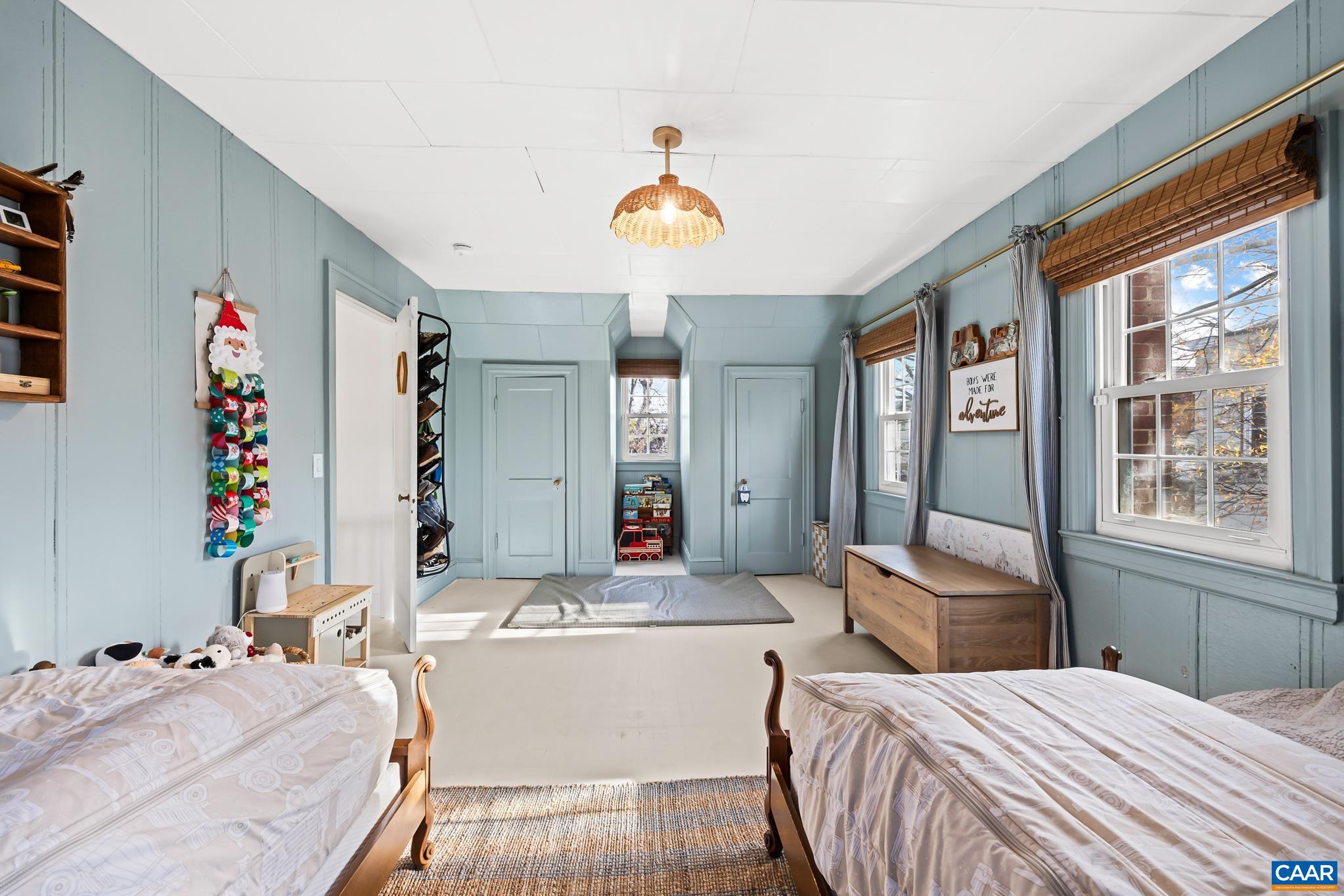 134 BELLEVIEW AVE