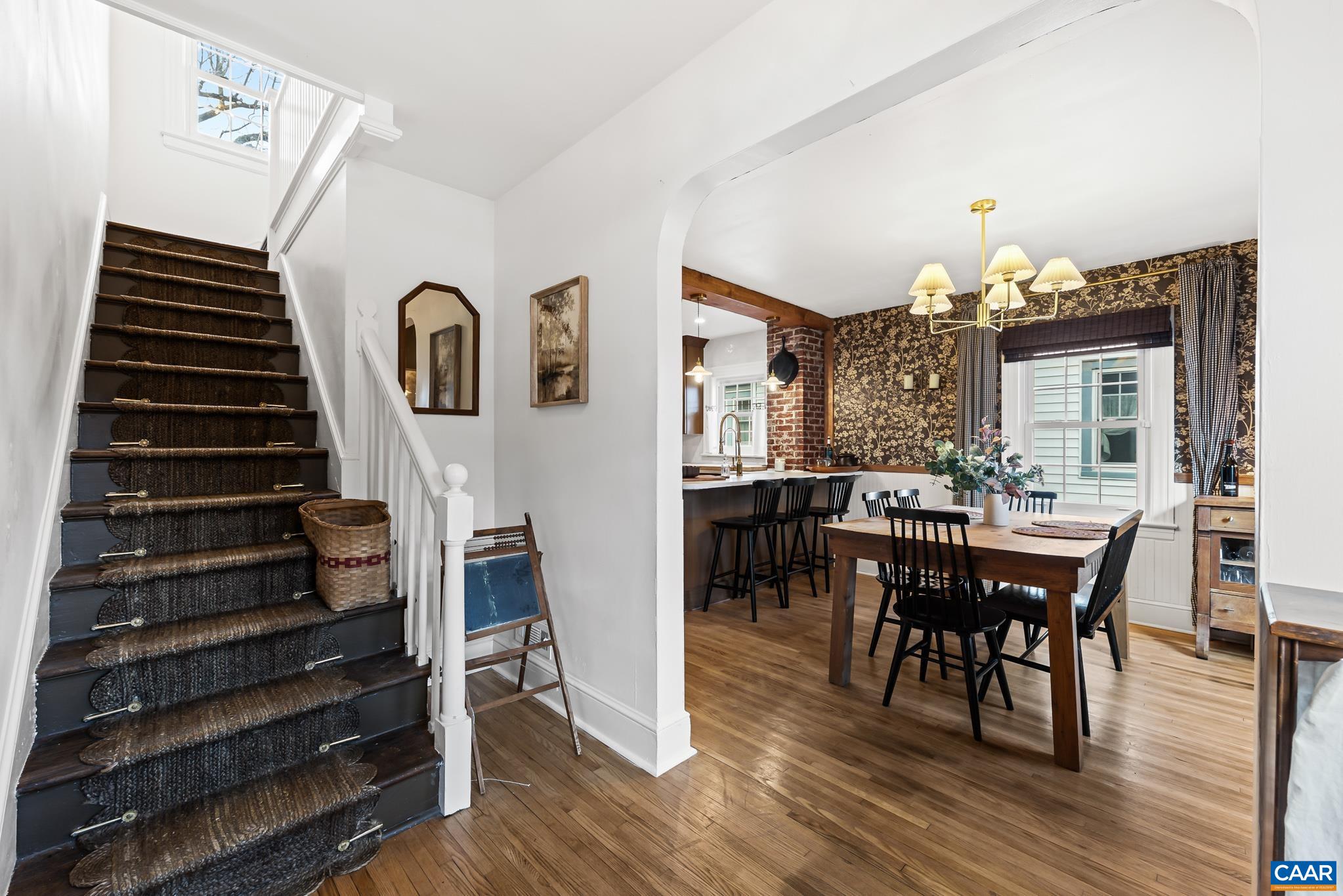 134 BELLEVIEW AVE