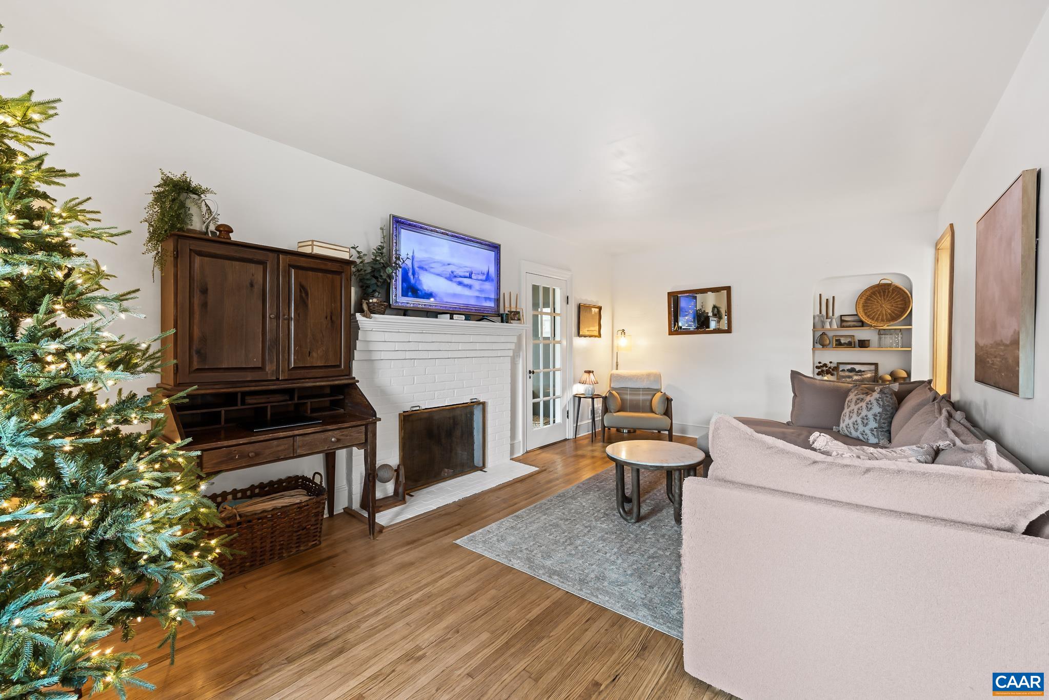 134 BELLEVIEW AVE