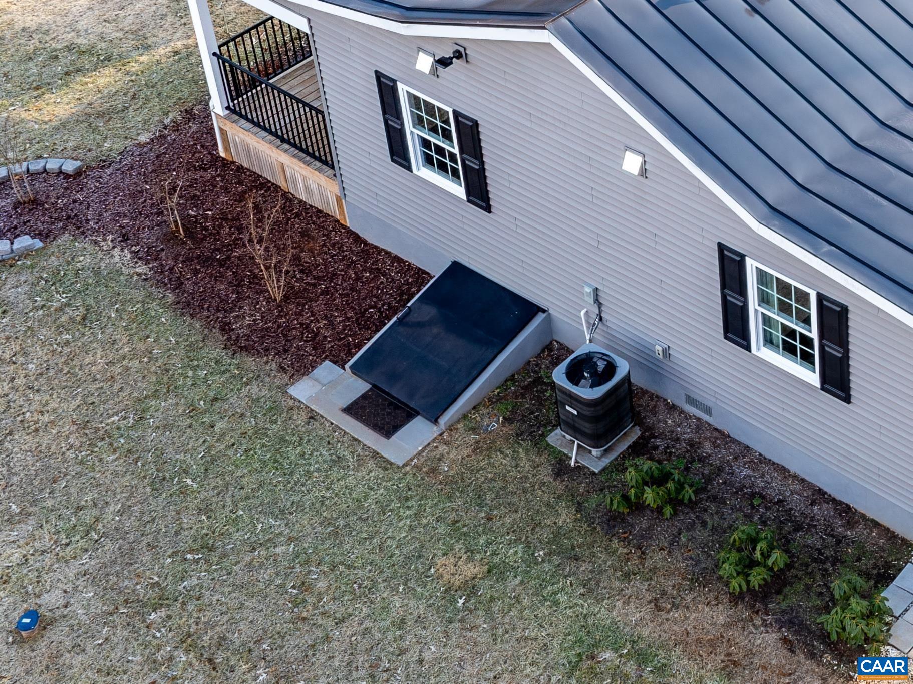 456 FUTURE OAK LN