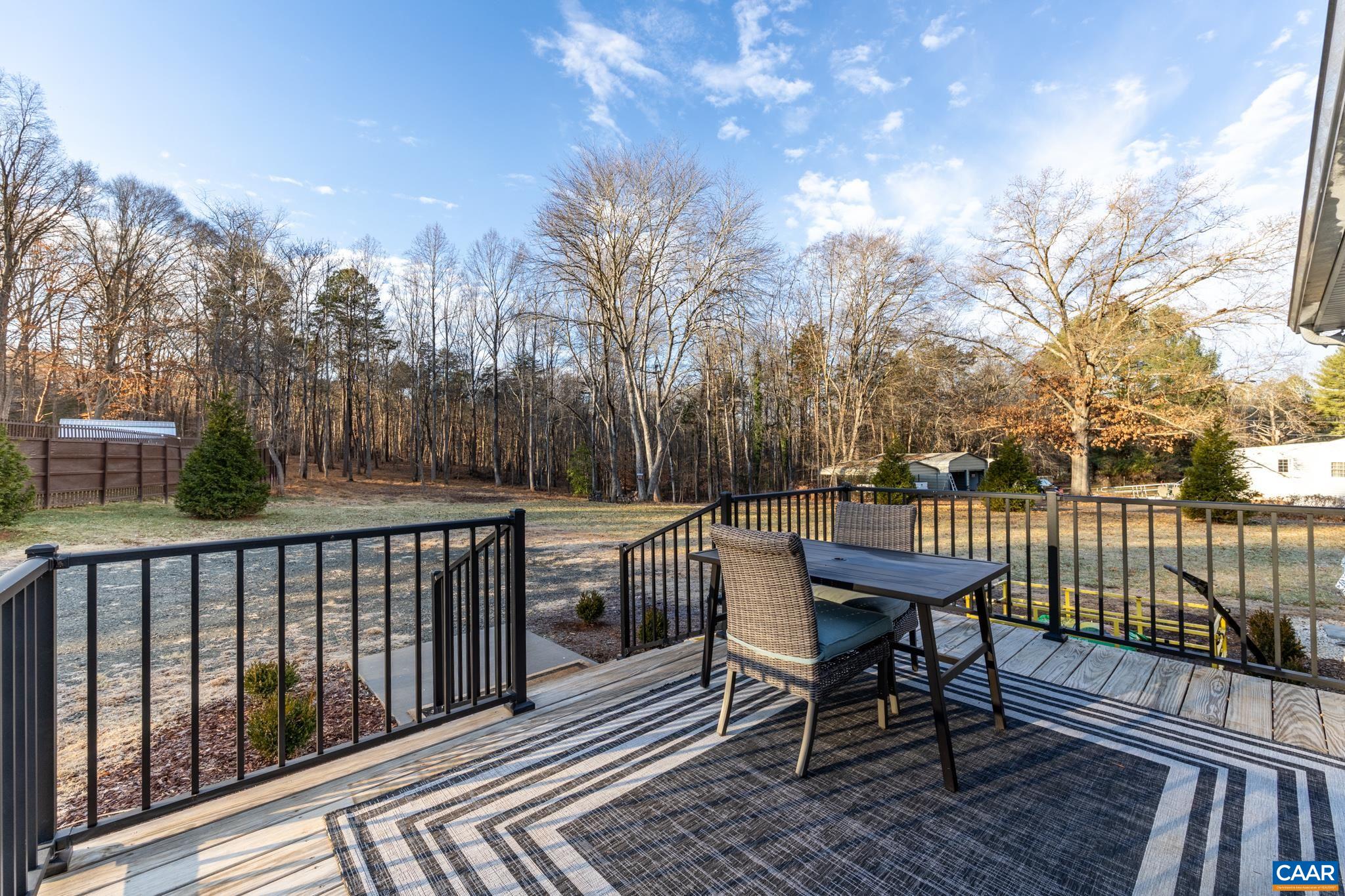 456 FUTURE OAK LN