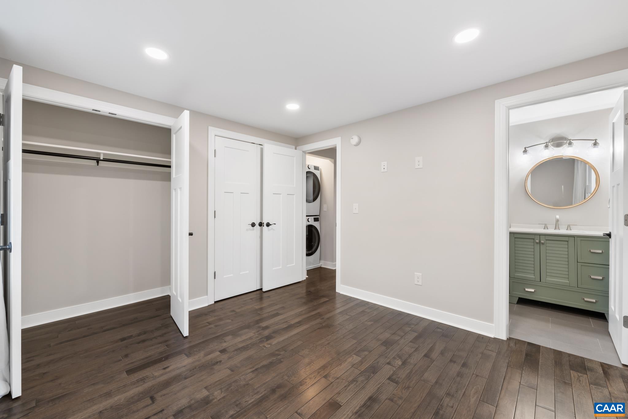 456 FUTURE OAK LN