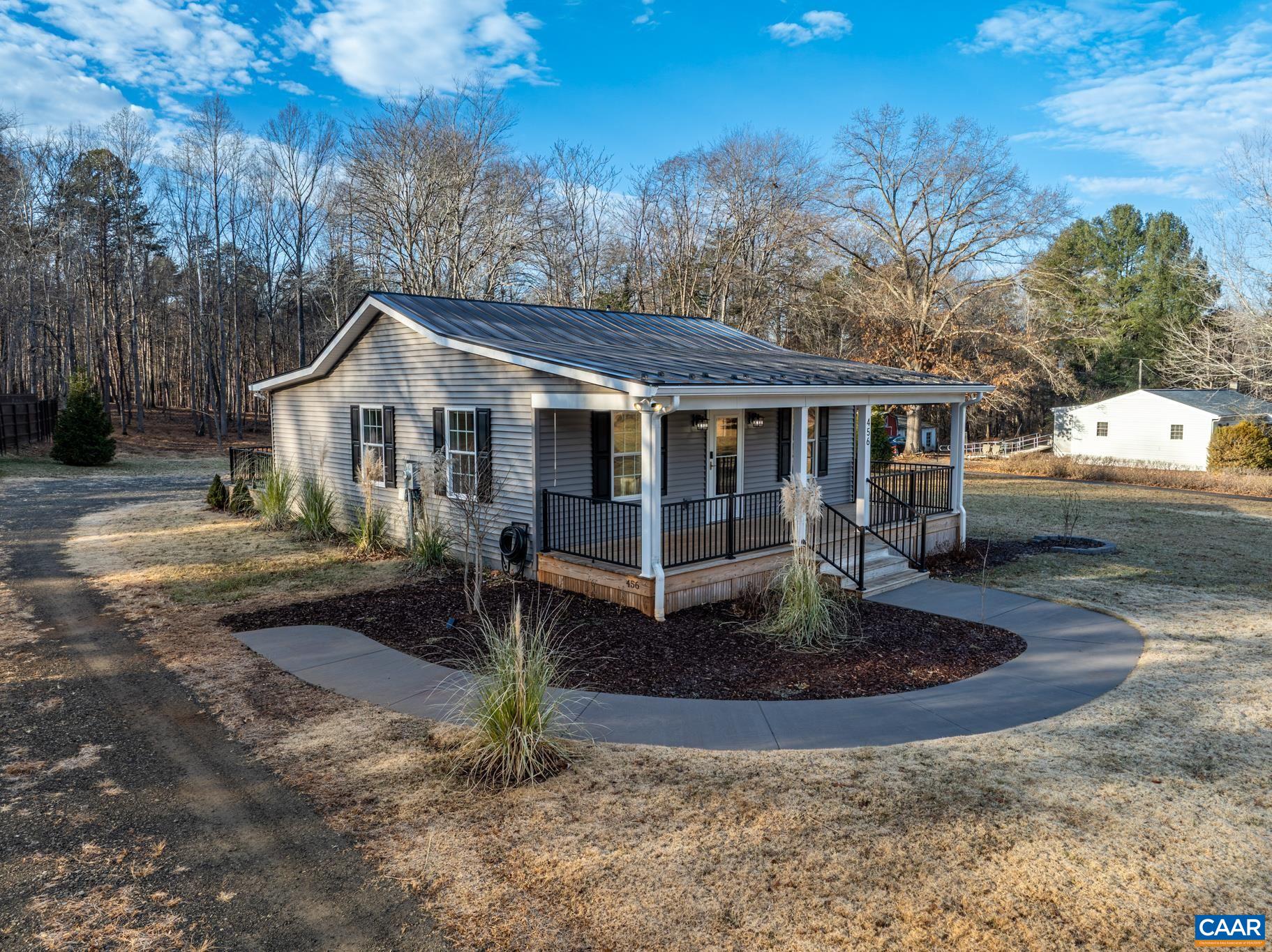 456 FUTURE OAK LN