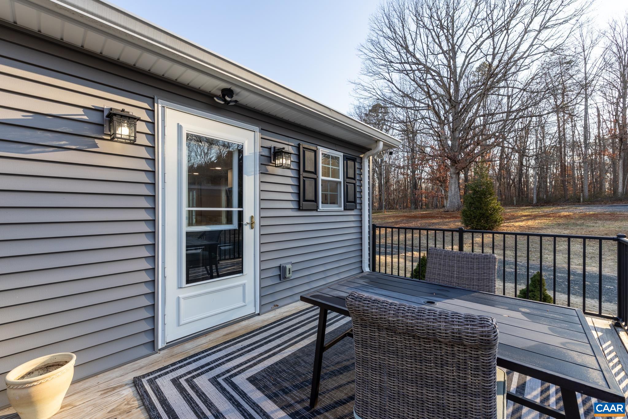 456 FUTURE OAK LN