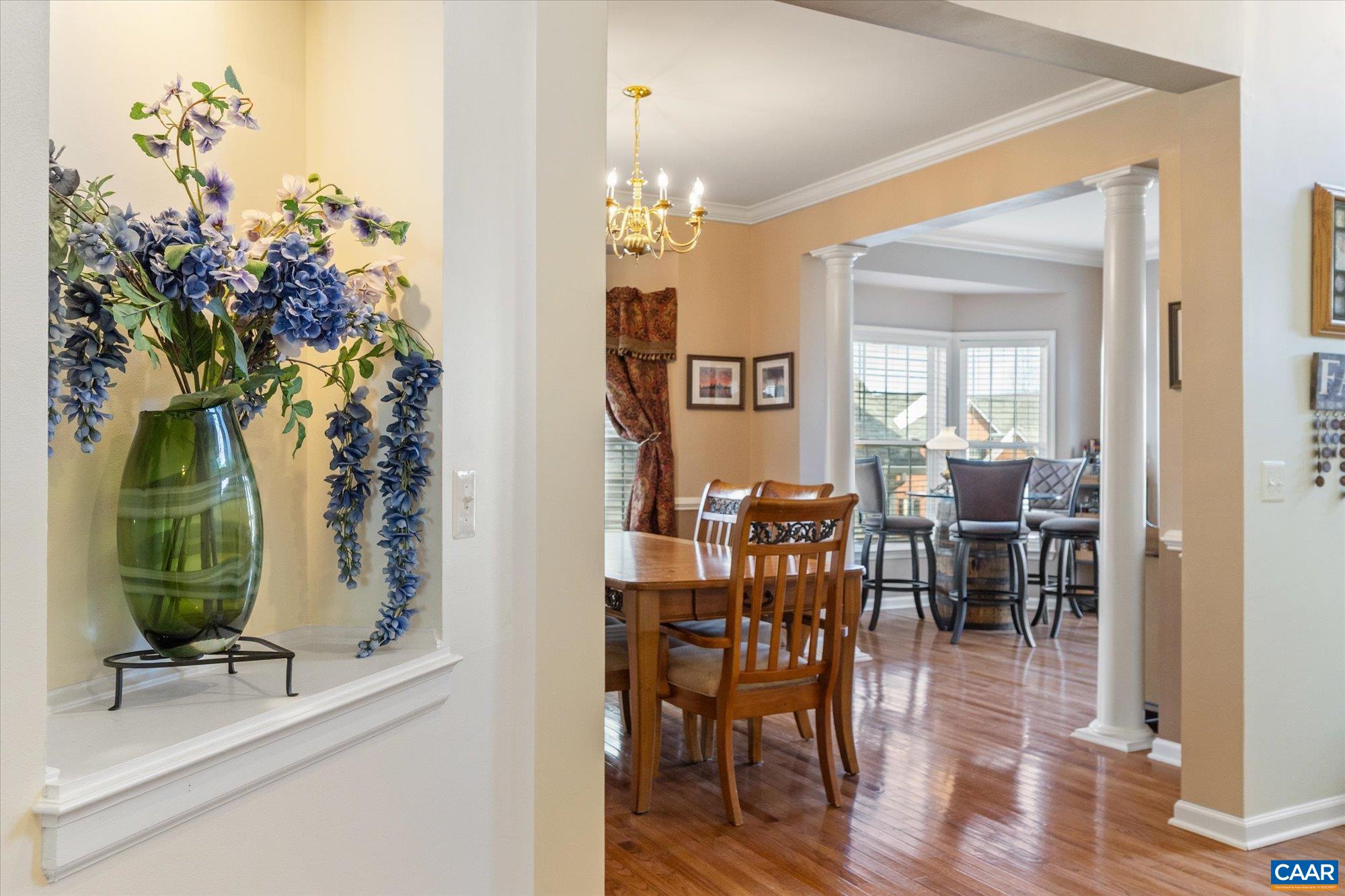 39 LAKEVIEW CT