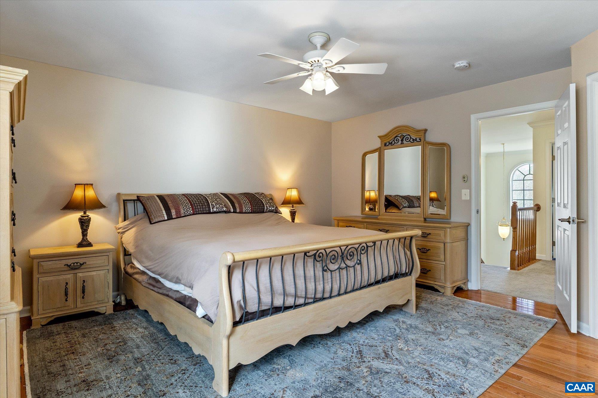39 LAKEVIEW CT