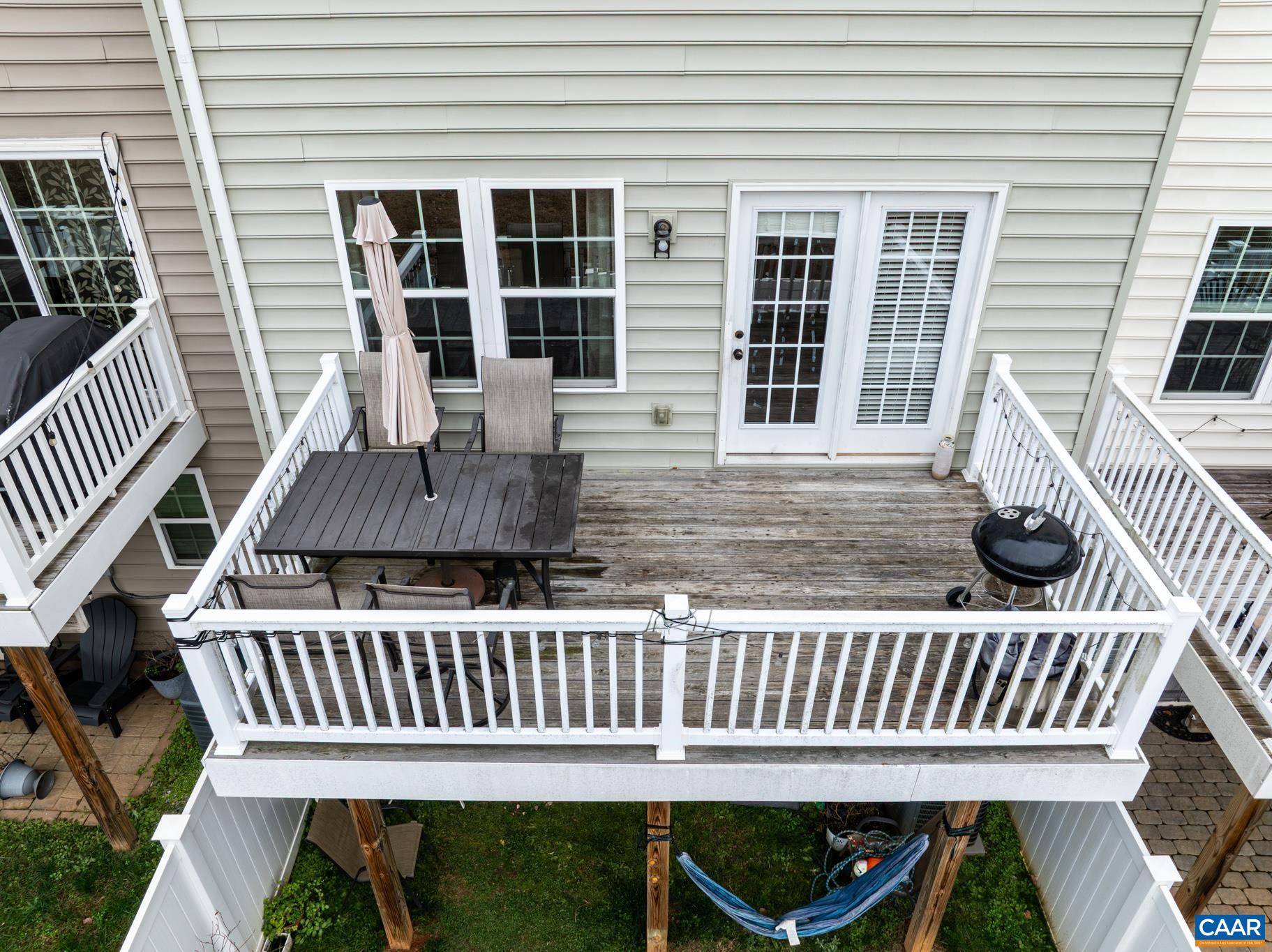 2124 ELM TREE CT