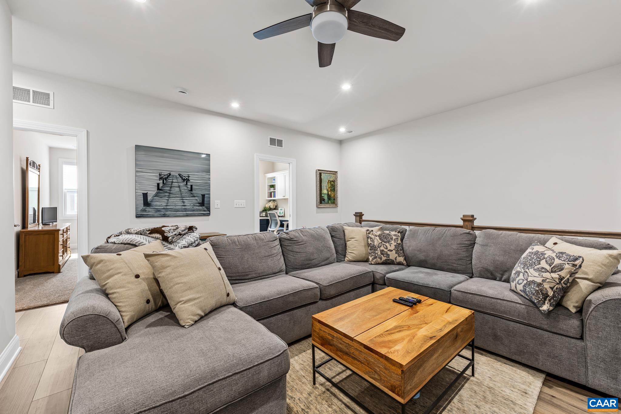 1313 LACONIA LN