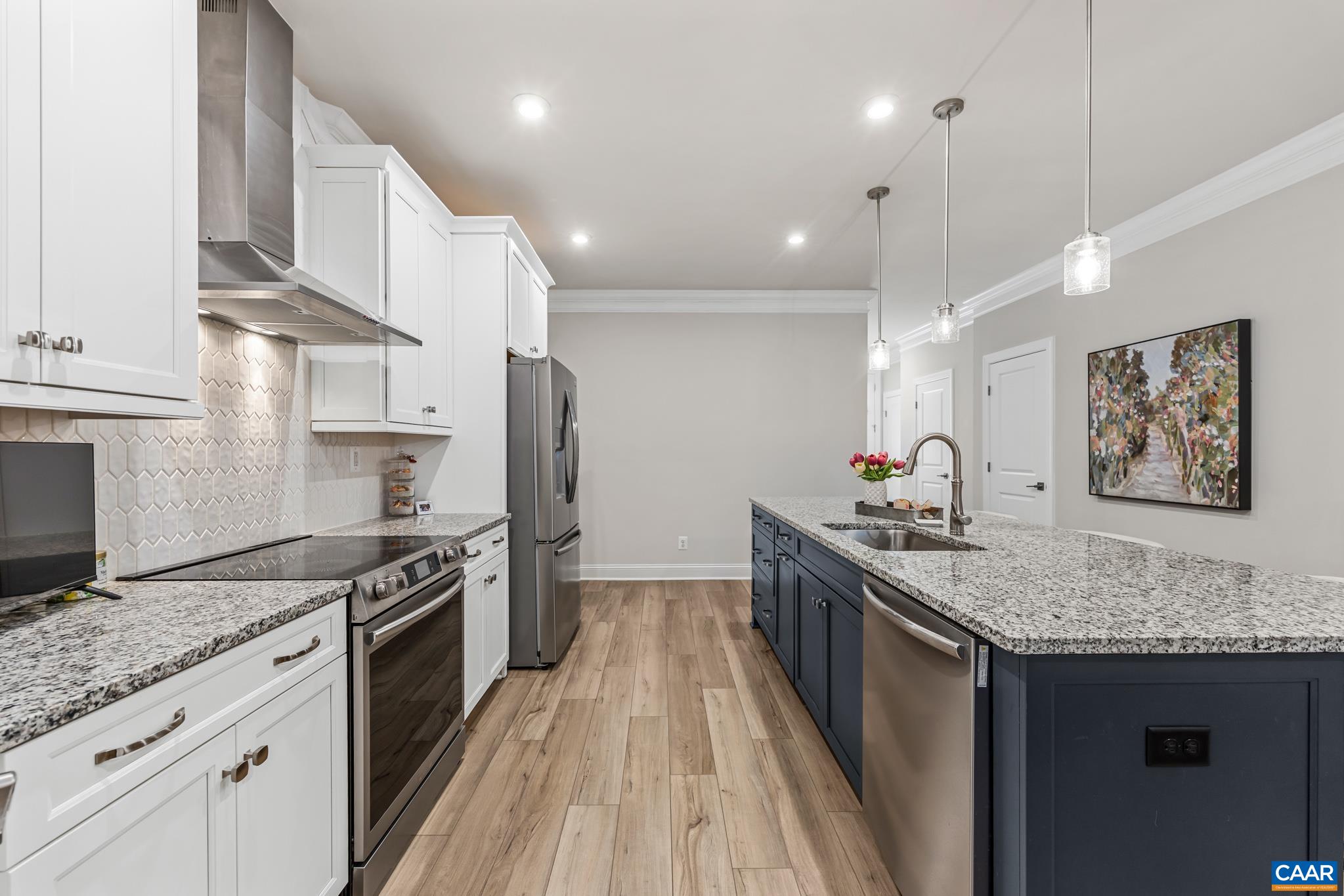 1313 LACONIA LN