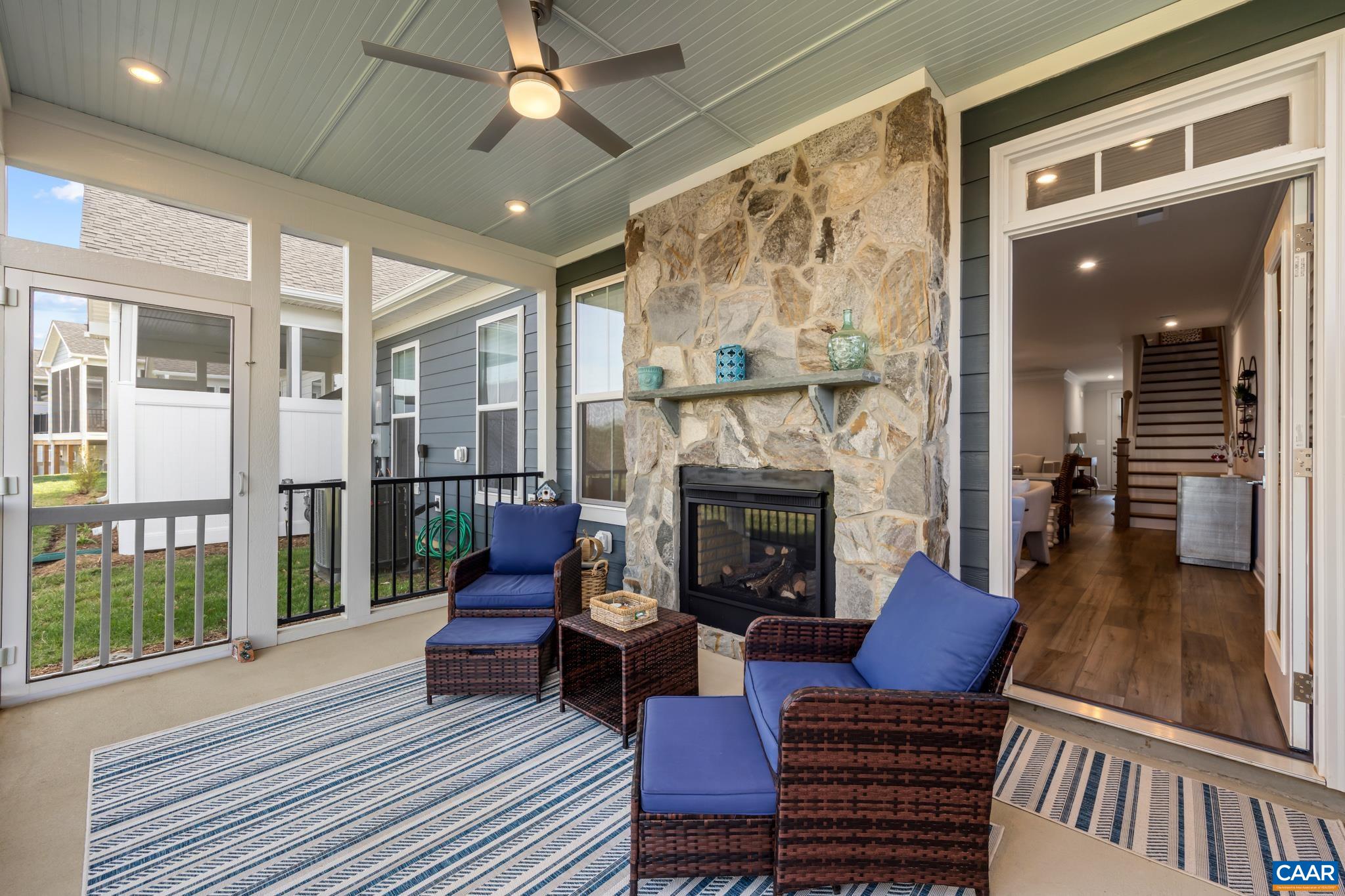 1313 LACONIA LN
