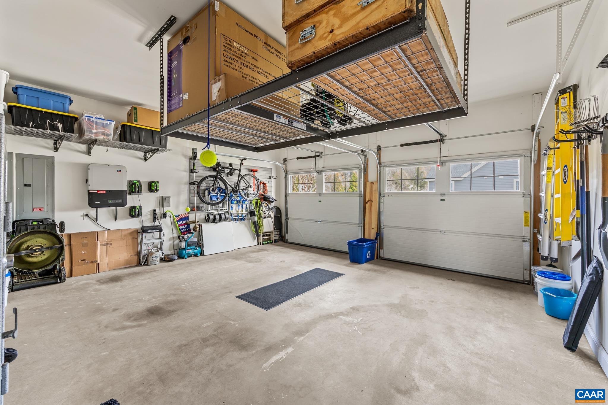 1885 MARIETTA DR