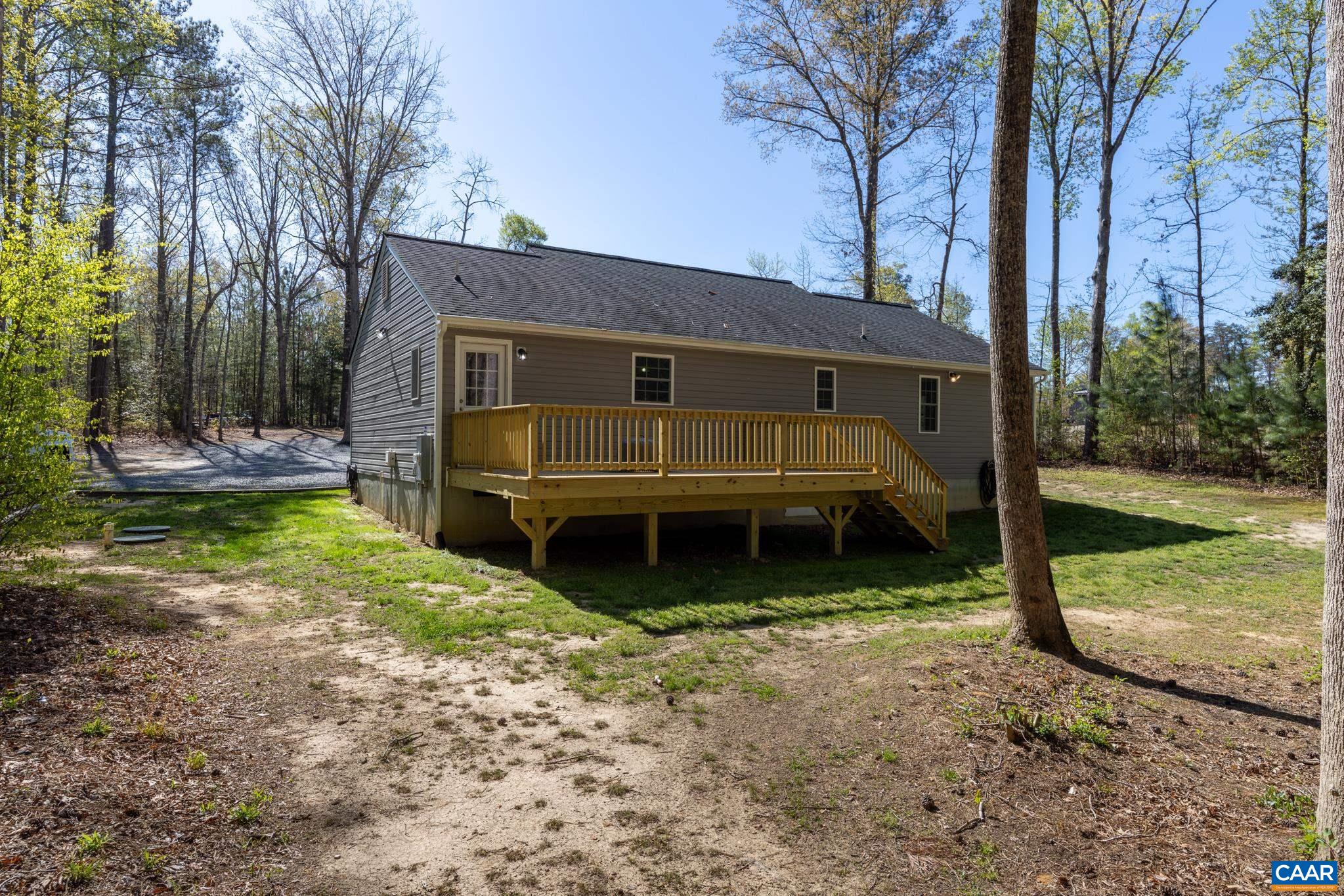 270 WINDING RIDGE WAY