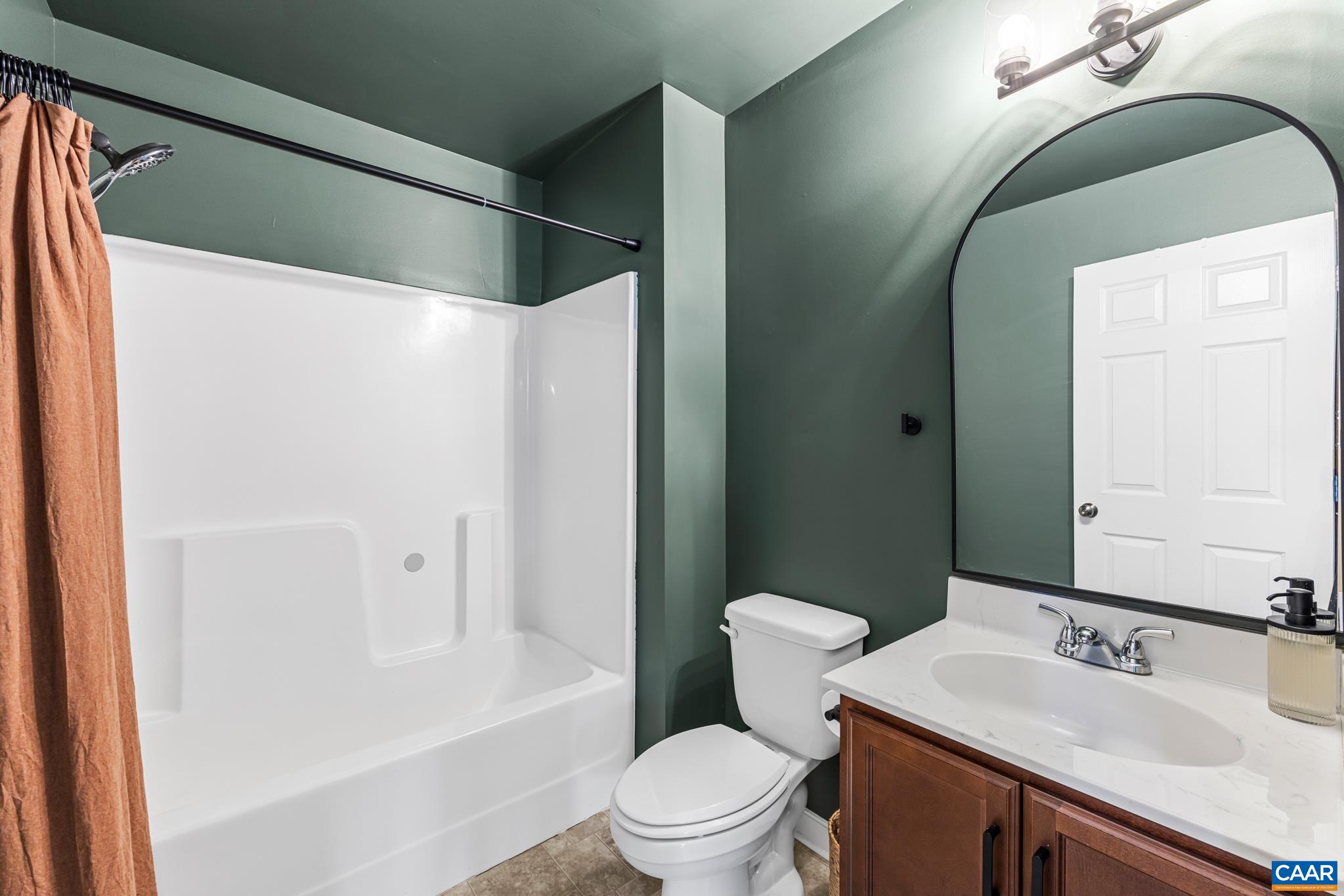 270 WINDING RIDGE WAY