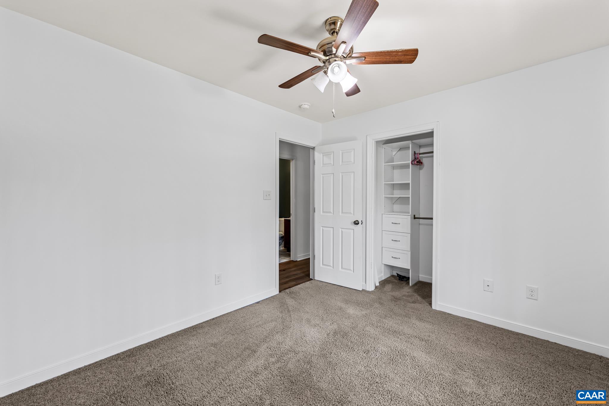 270 WINDING RIDGE WAY