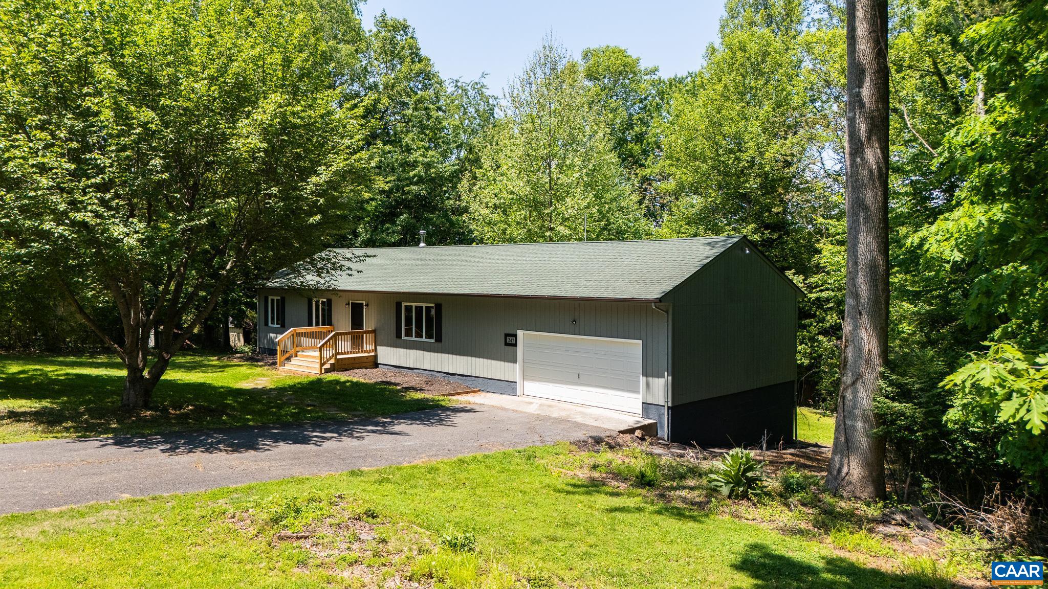 247 GOLDENROD RD