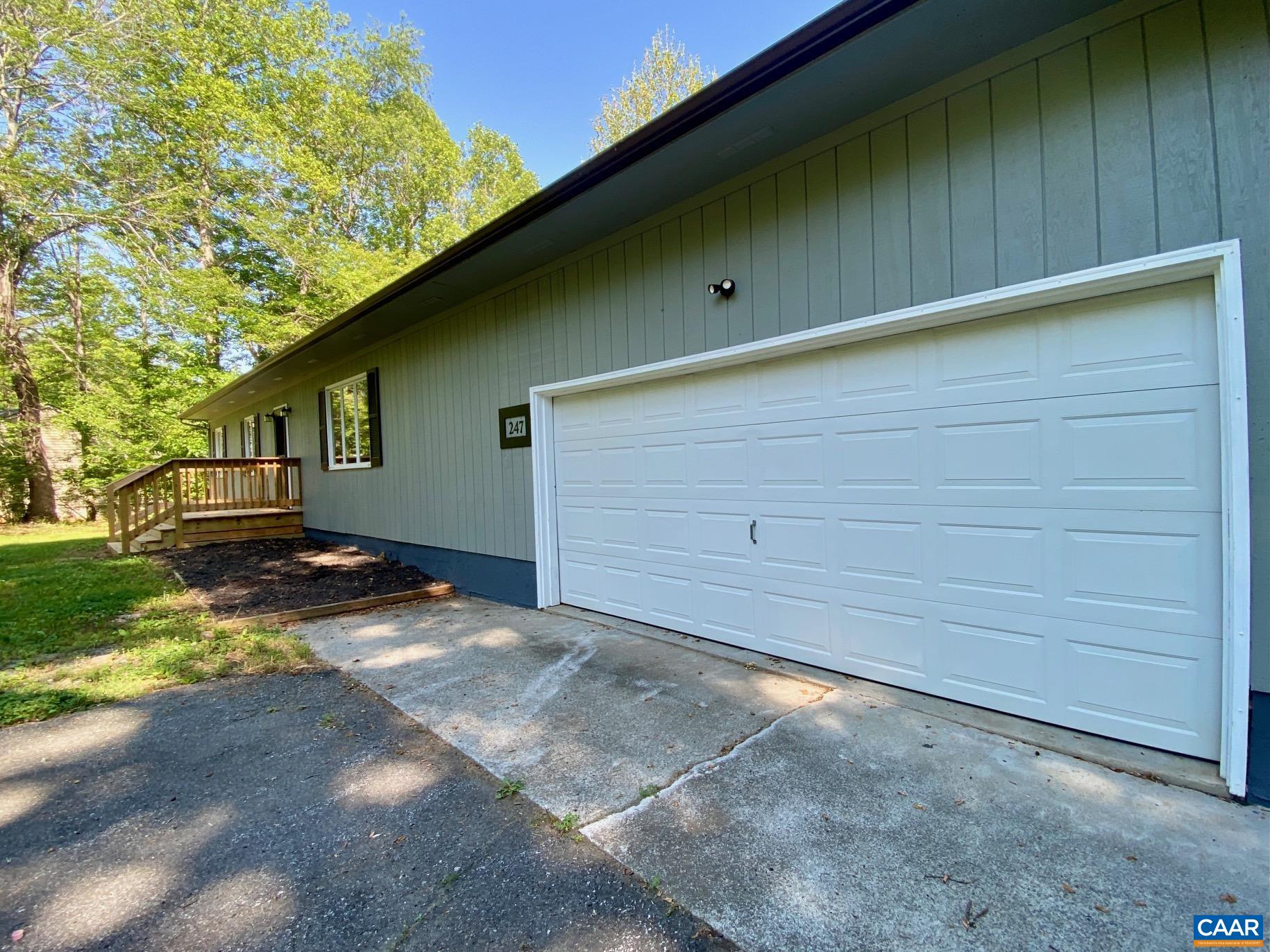 247 GOLDENROD RD