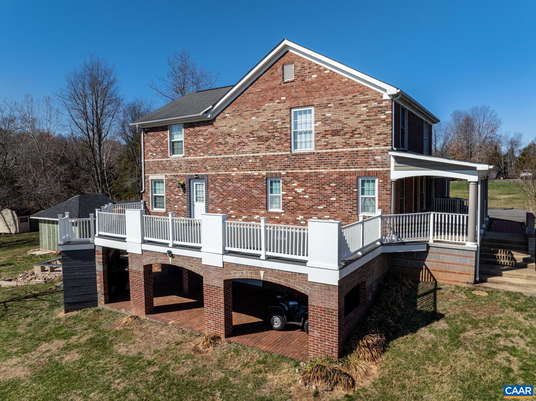 15760 FOX CHASE LN