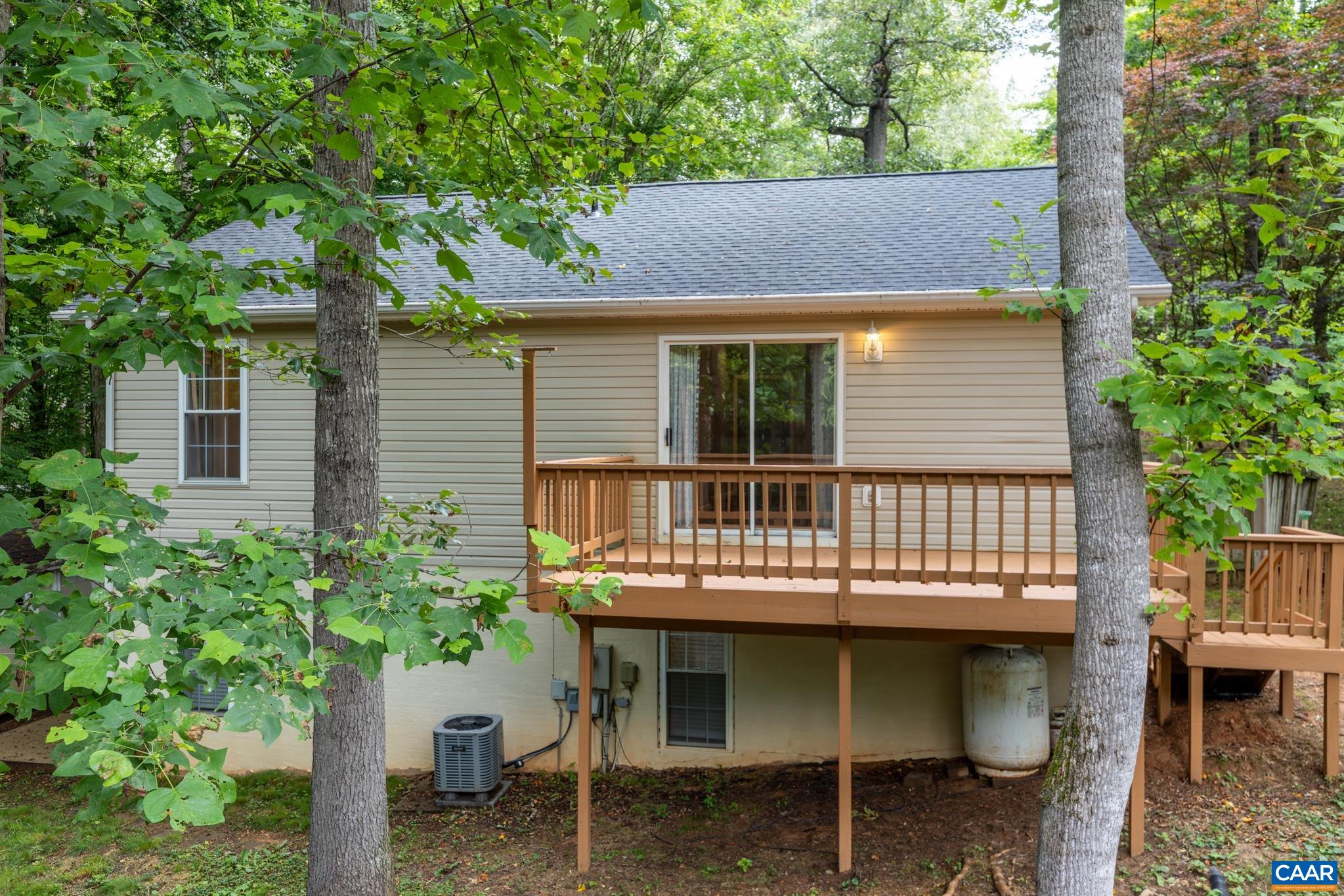 495 JEFFERS DR