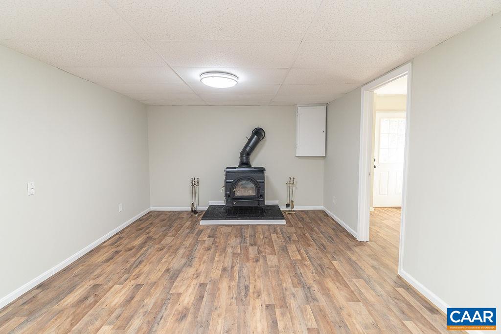 102 DORSET CT
