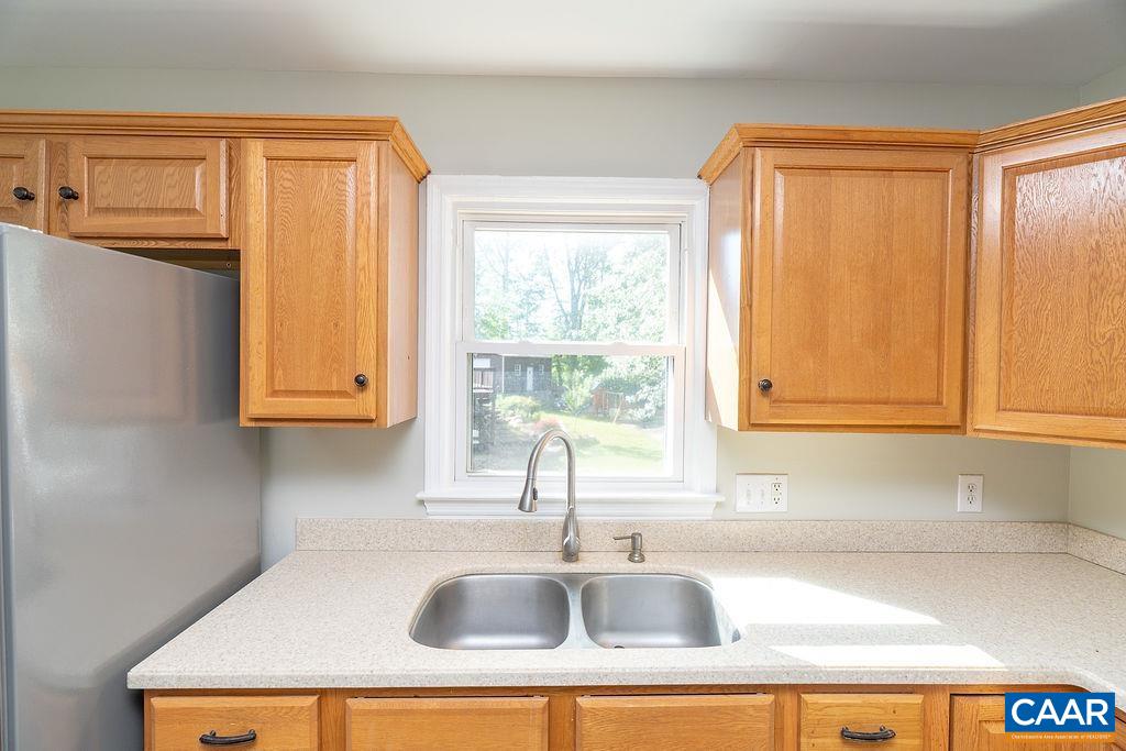 102 DORSET CT