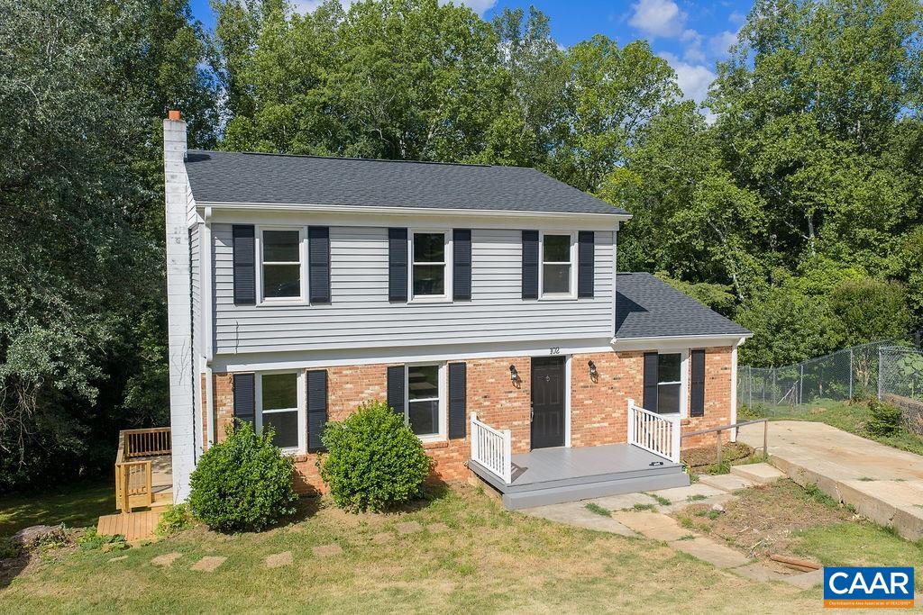 102 DORSET CT