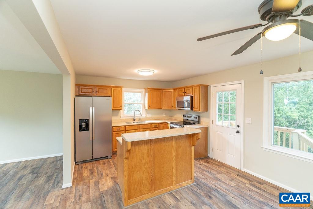 102 DORSET CT