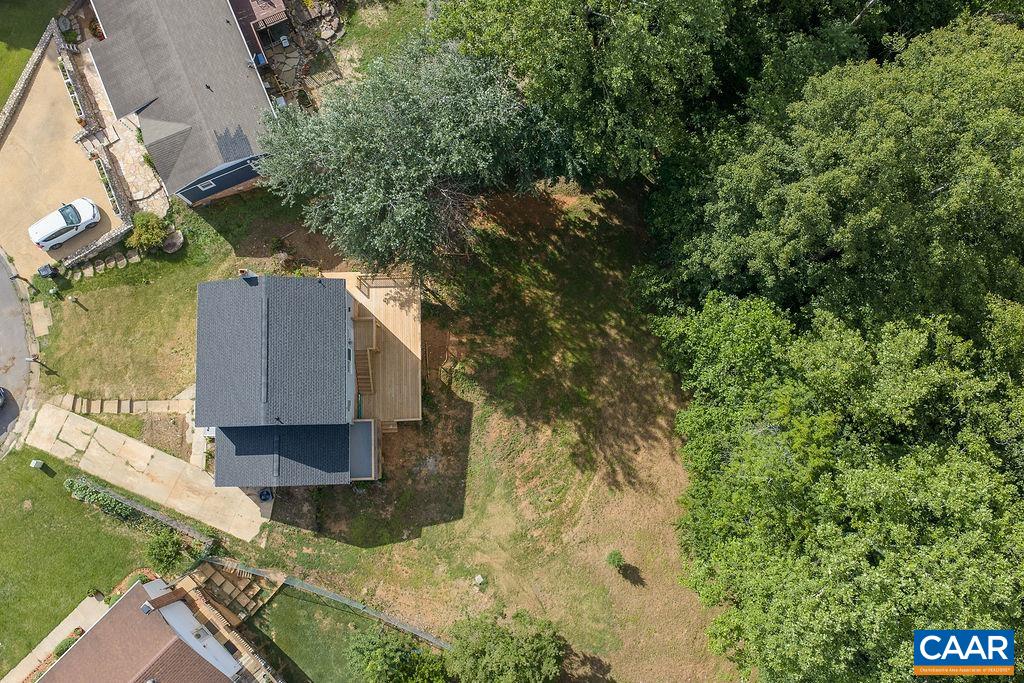 102 DORSET CT