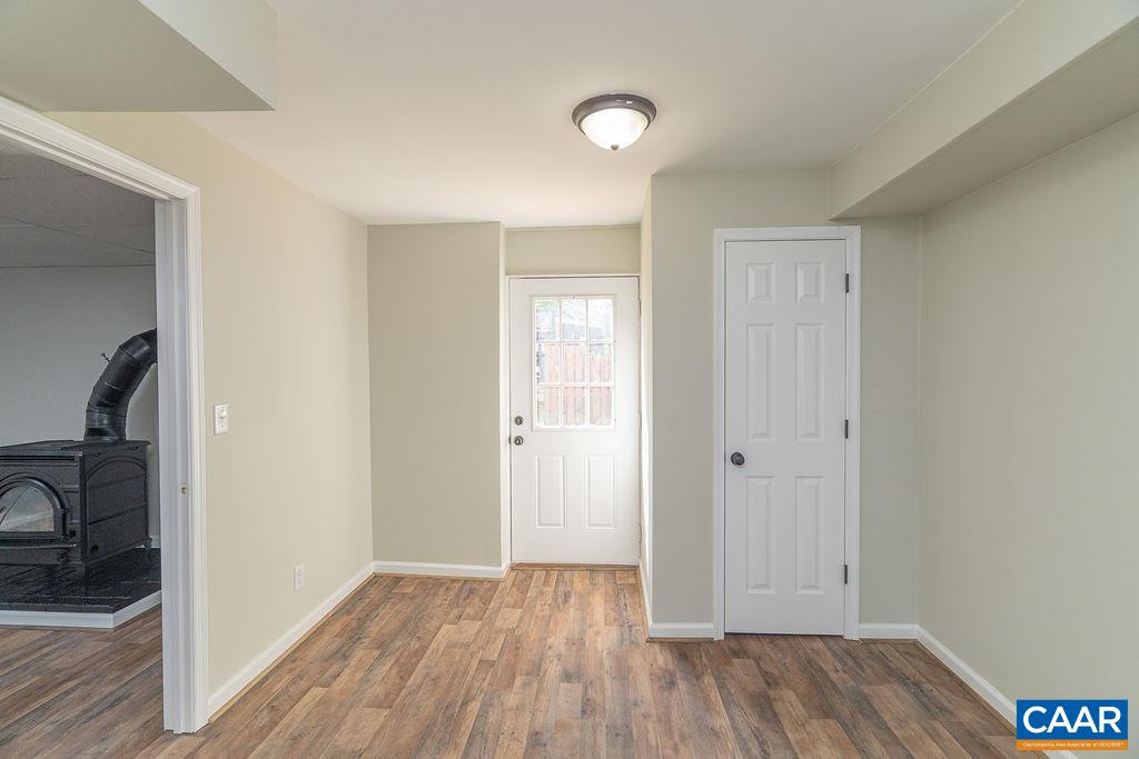 102 DORSET CT